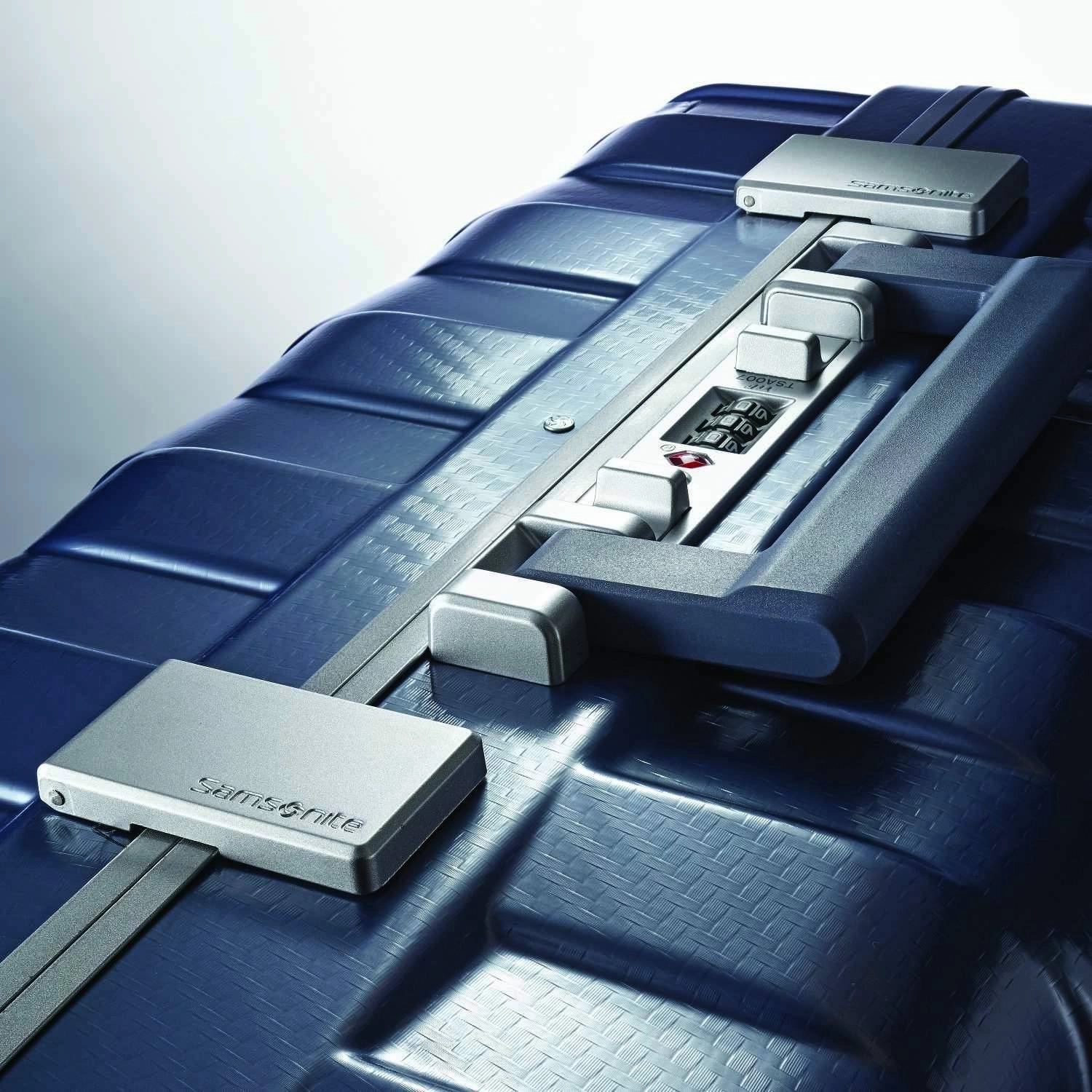 Samsonite Framelock 25" 4-Wheel Medium Luggage