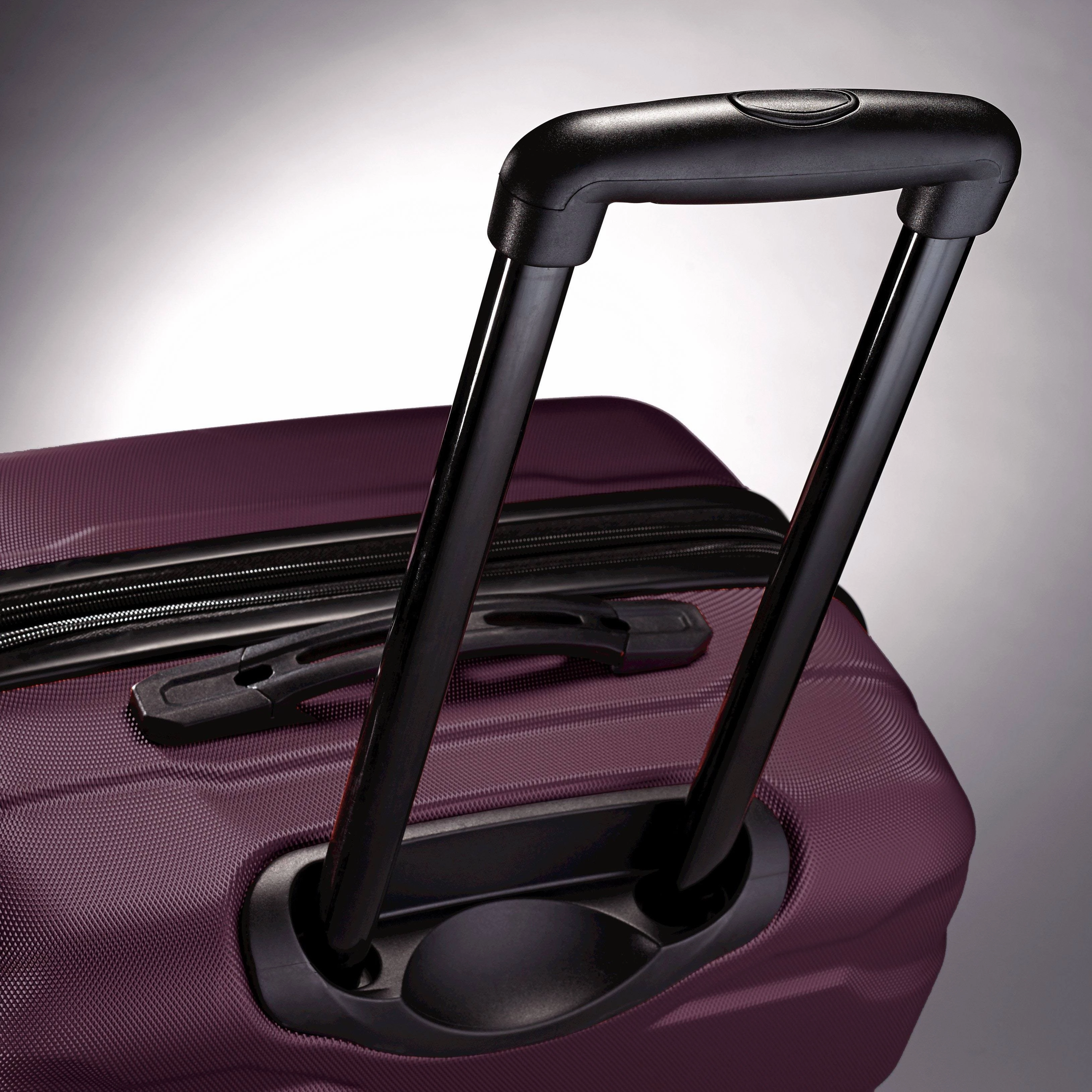 Samsonite Omni PC 24" Hardshell 4-Wheel Medium Luggage