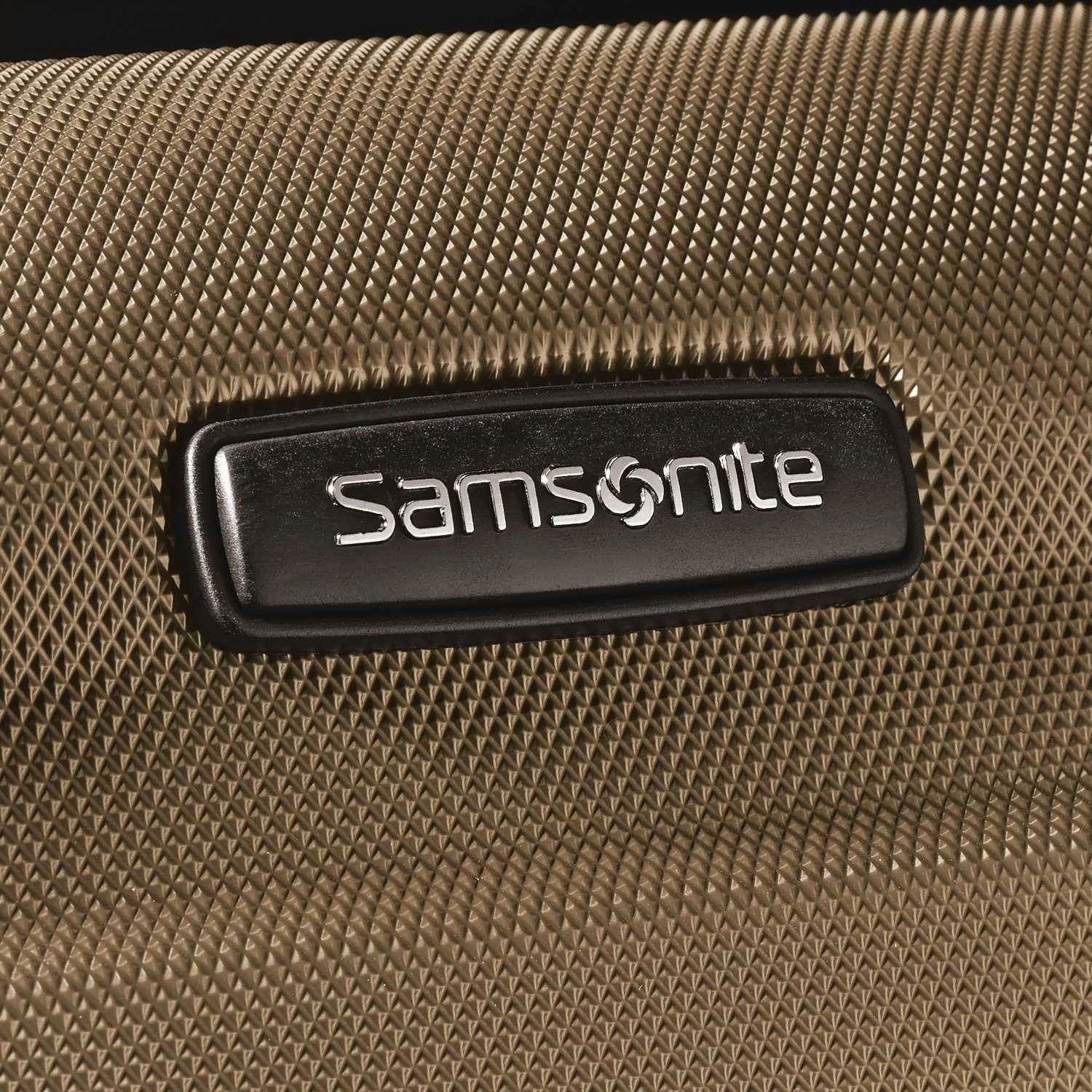 Samsonite Omni PC 24" Hardshell 4-Wheel Medium Luggage