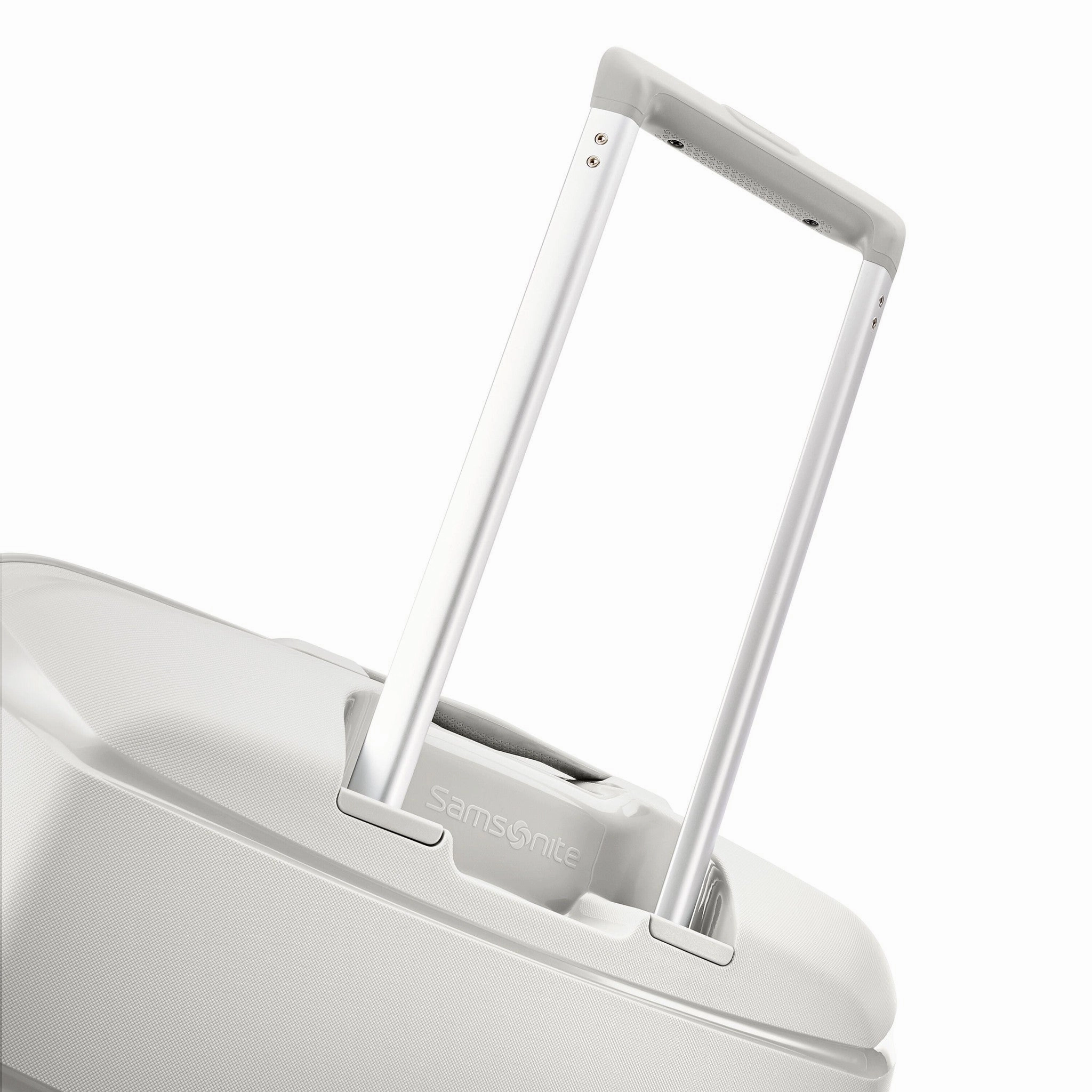 Samsonite Outline Pro Carry-On Spinner