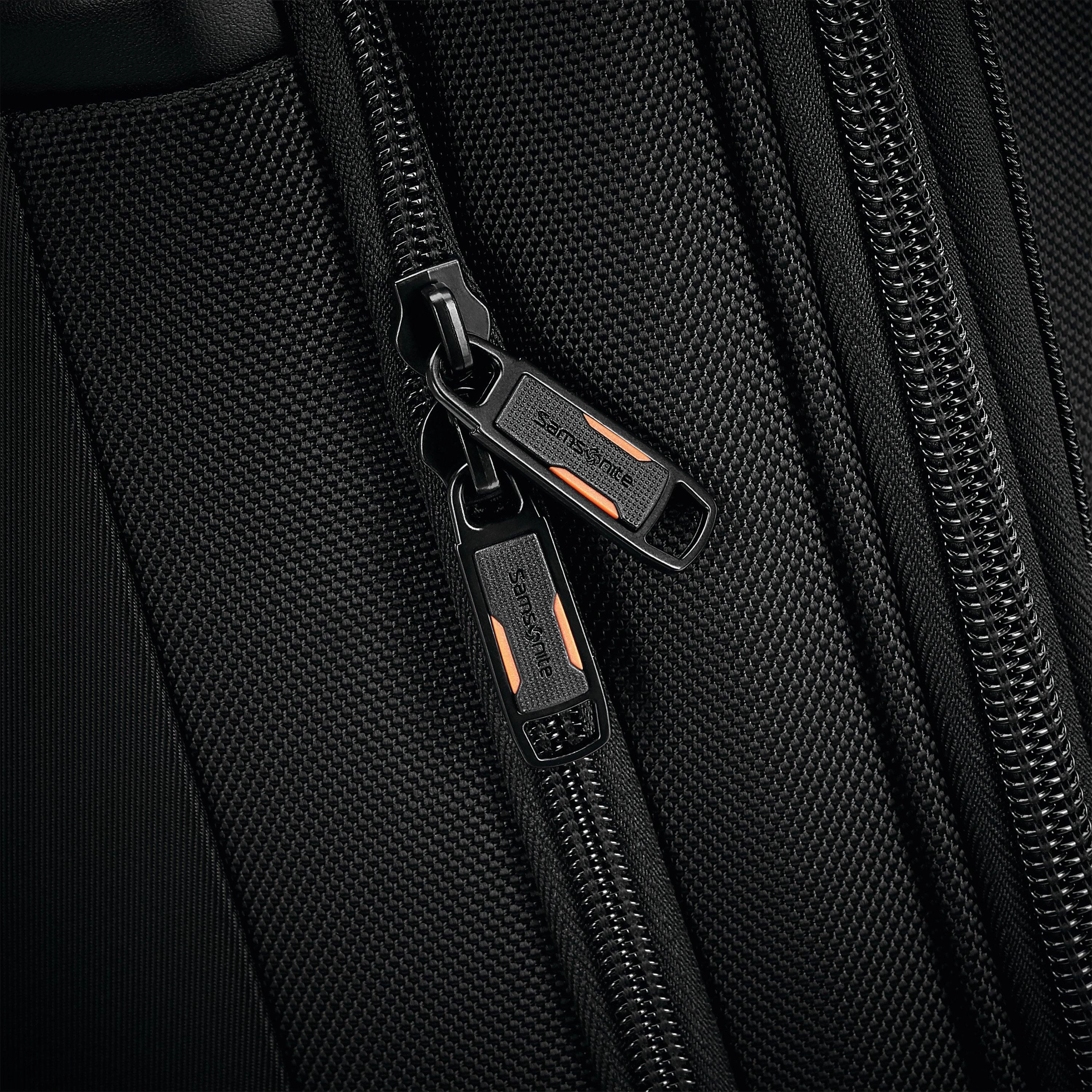 Samsonite PRO Expandable Spinners