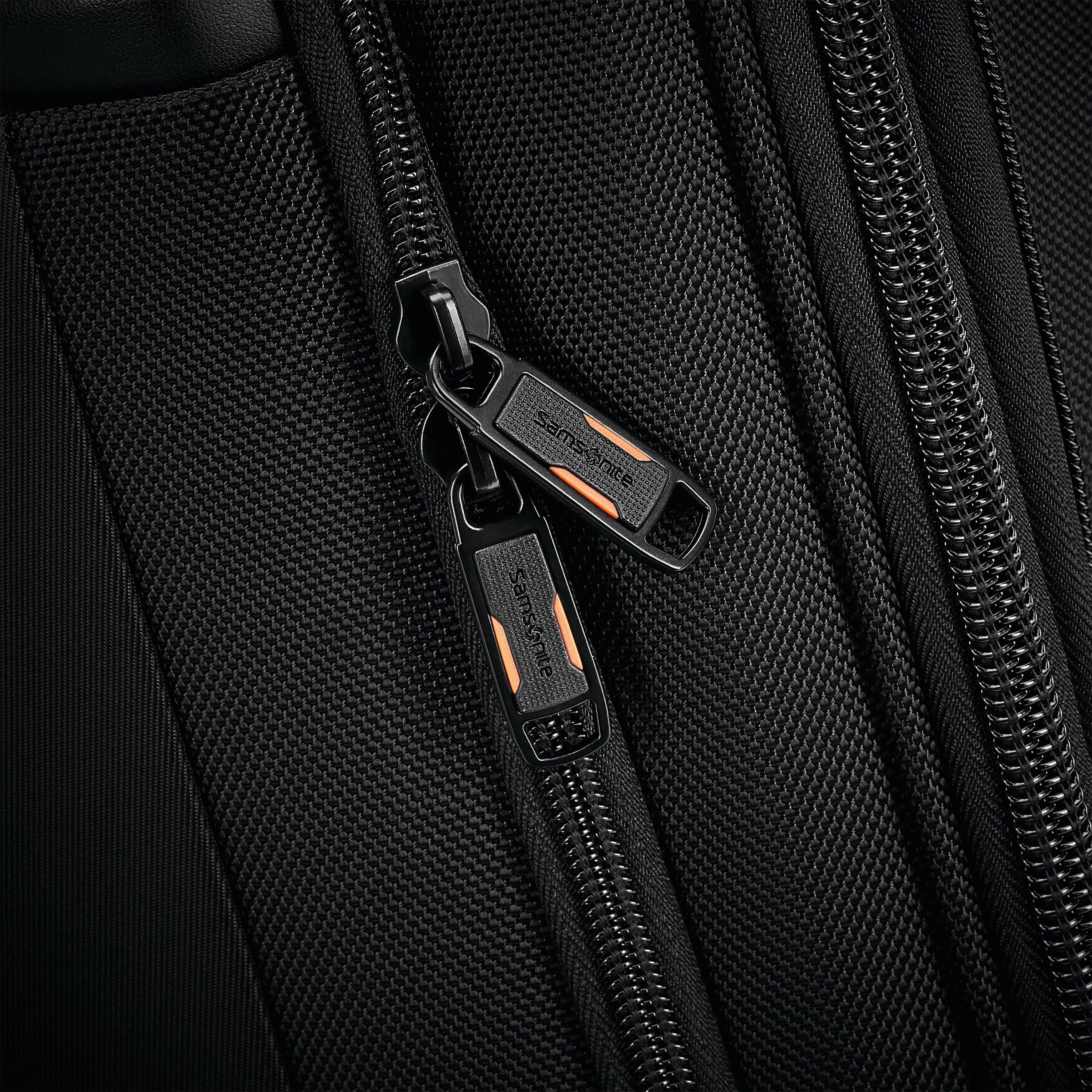 Samsonite PRO Expandable Spinners