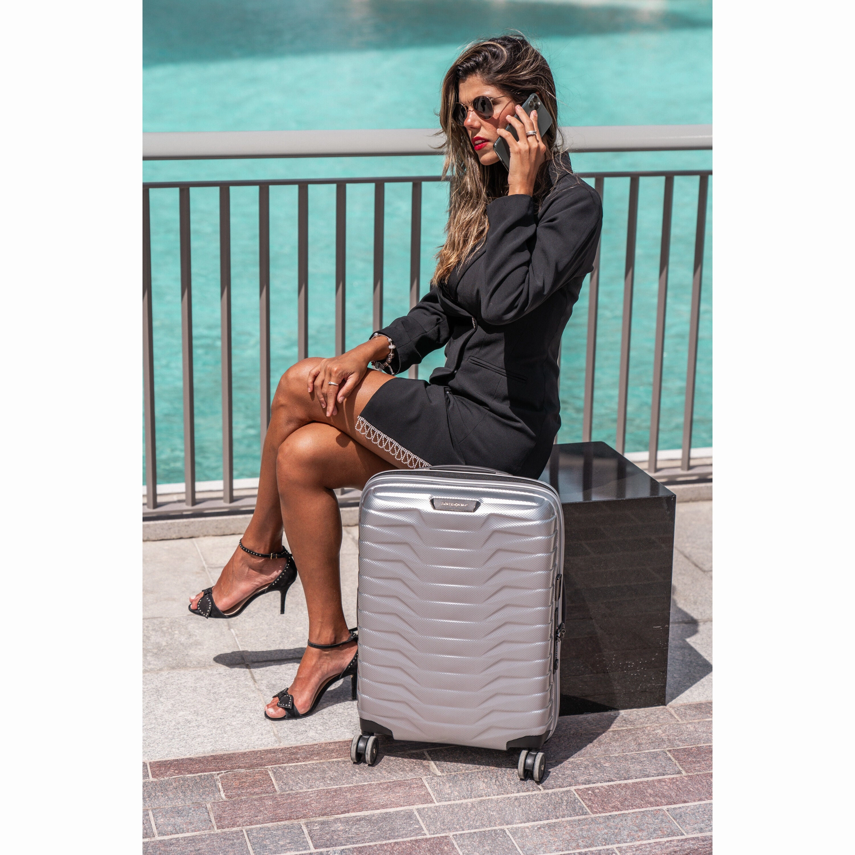 Samsonite Proxis Expandable Spinner Carry-On Luggage