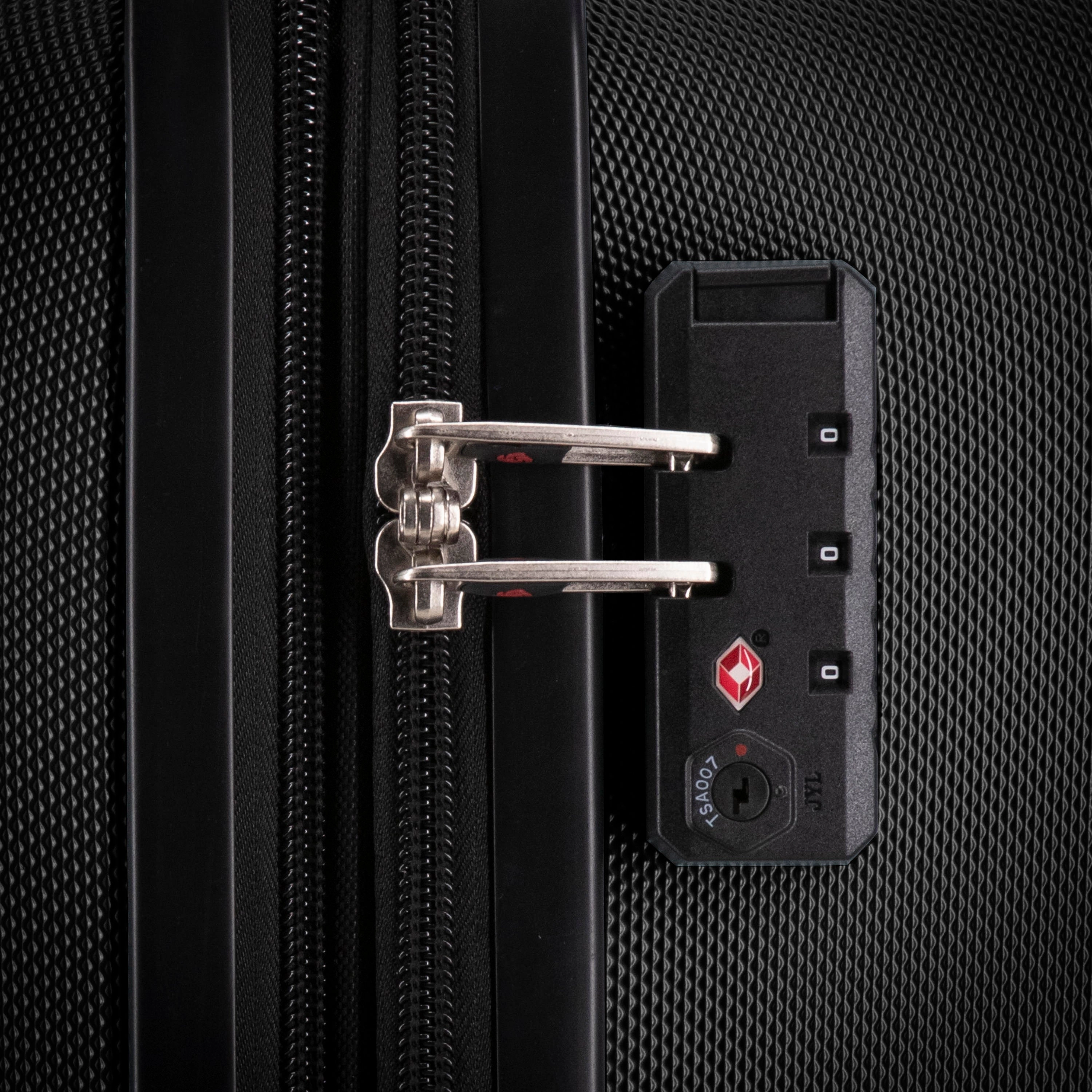 Samsonite Summit Spinner Medium Expandable Luggage