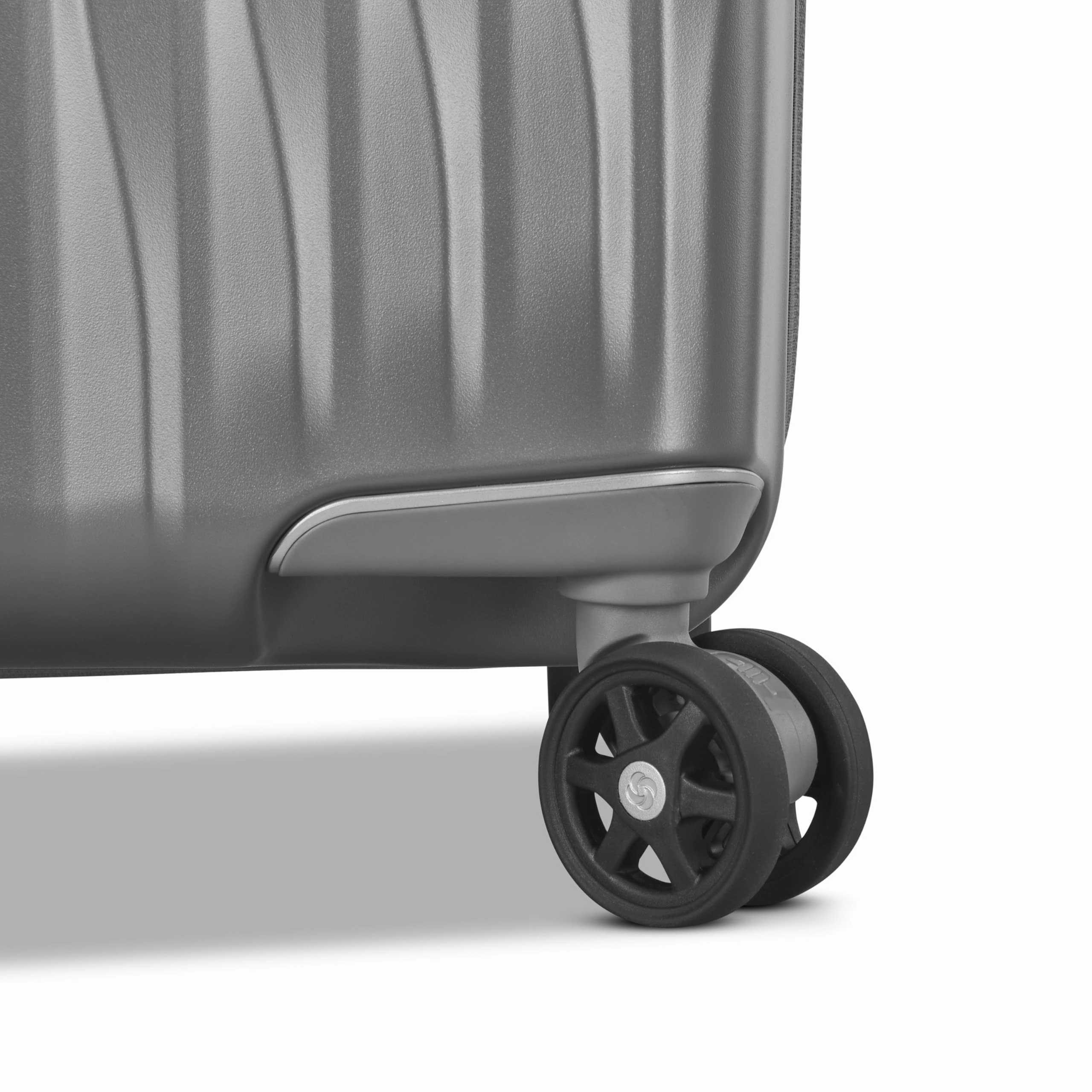 Samsonite Uplift Hardside (Carry-On 19-Inch)