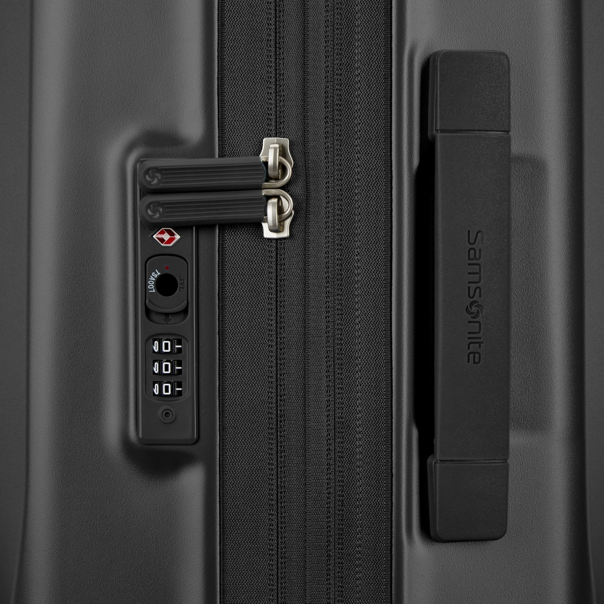 Samsonite Uplift Hardside (Carry-On 19-Inch)