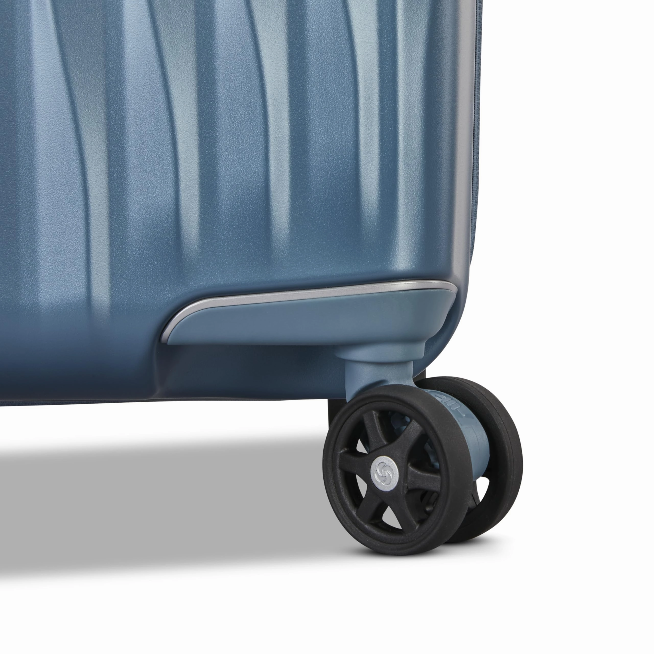 Samsonite Uplift Hardside (Carry-On 19-Inch)