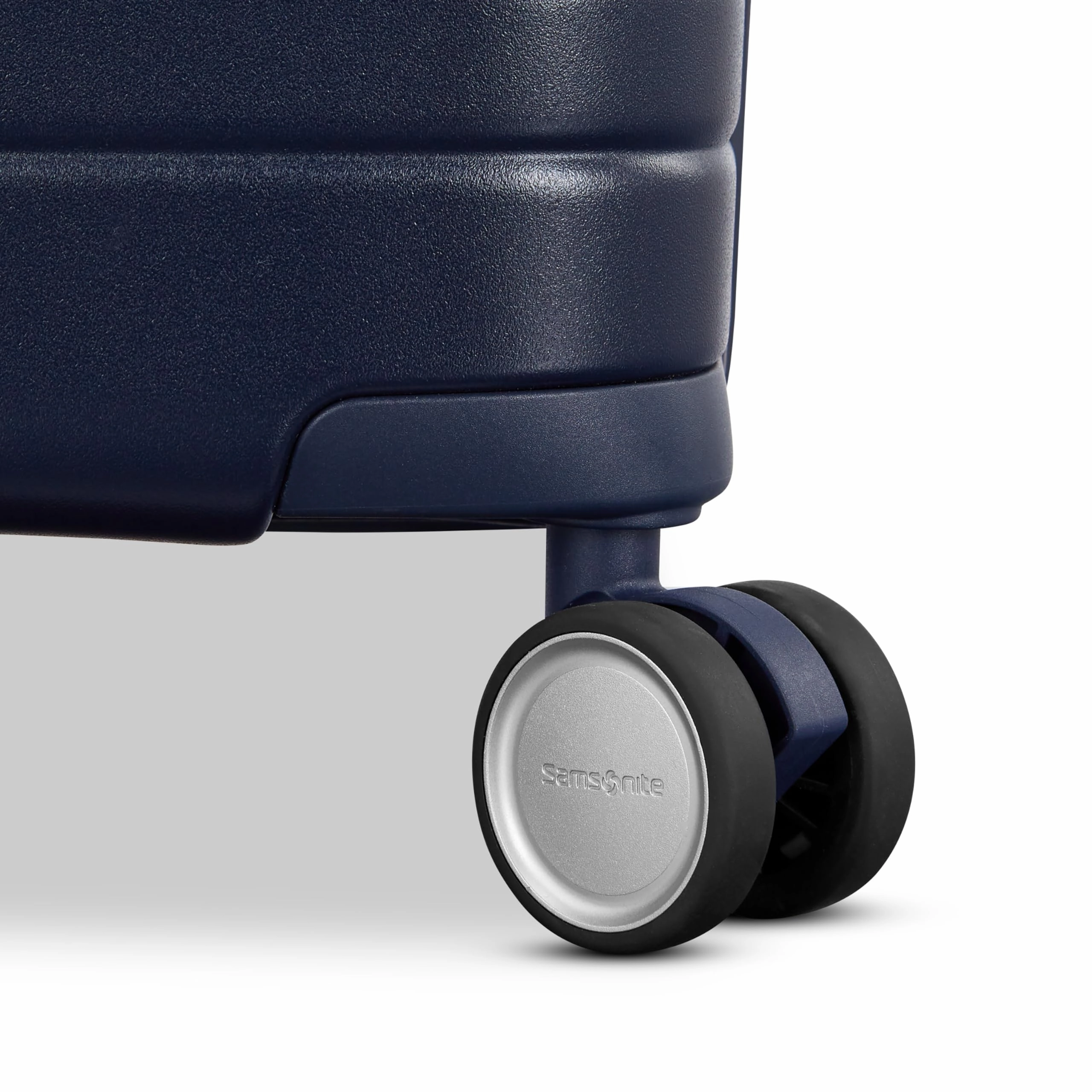 Samsonite Virtuosa Hardside Expandable Luggage with Spinner Wheels