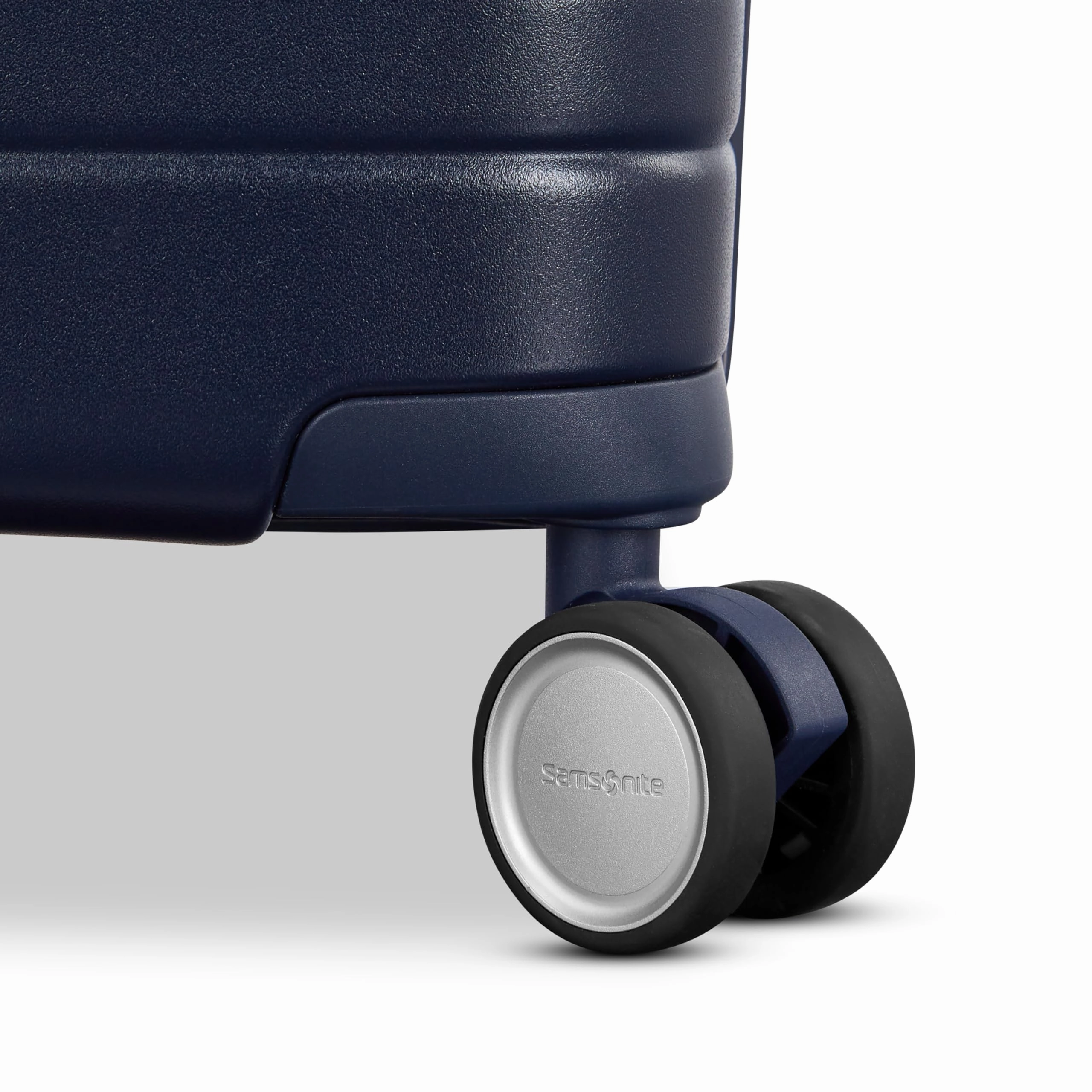 Samsonite Virtuosa Hardside Expandable Luggage with Spinner Wheels