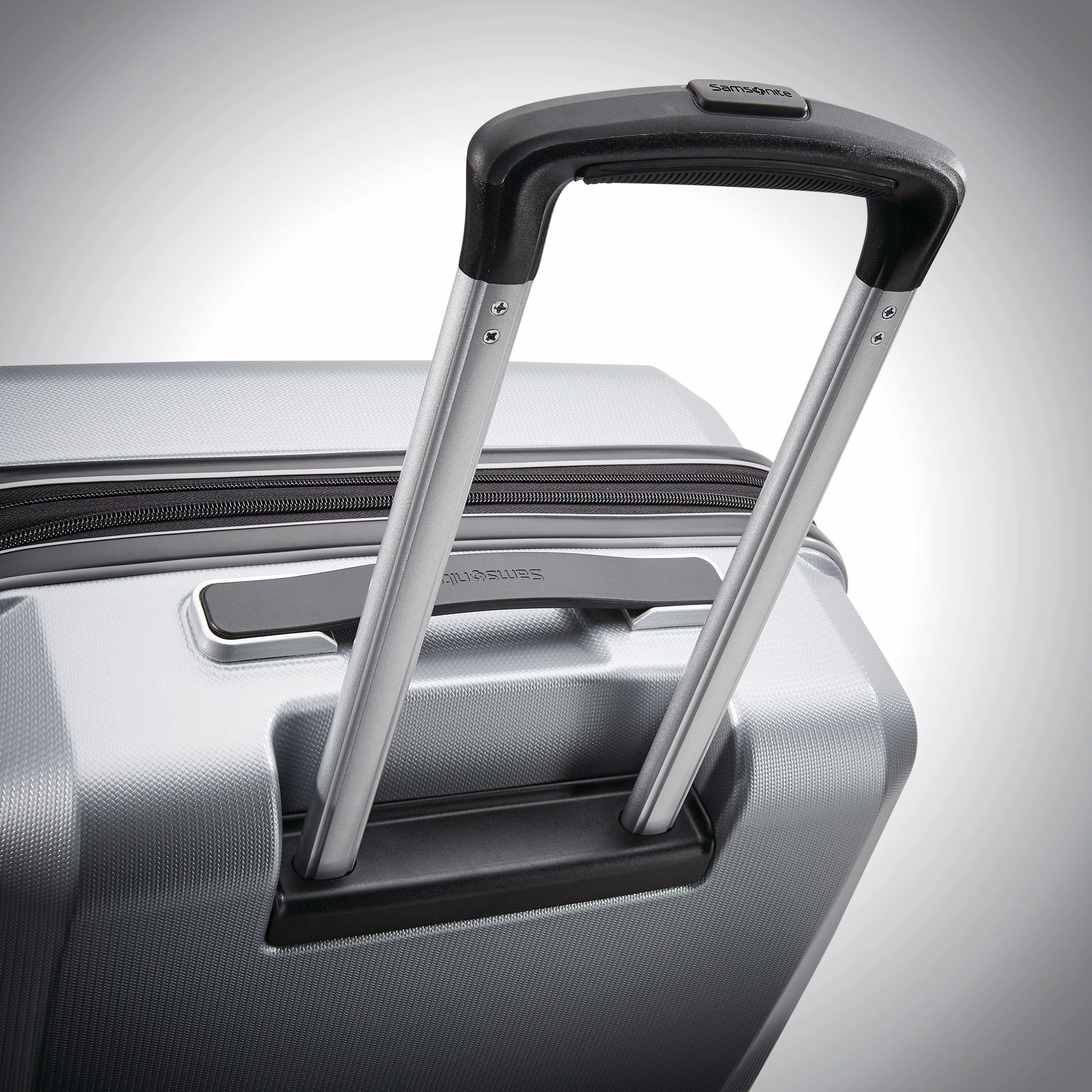 Samsonite Winfield 3 DLX 3 Piece Set (20"/24"/28") 4-Wheel Luggage Set
