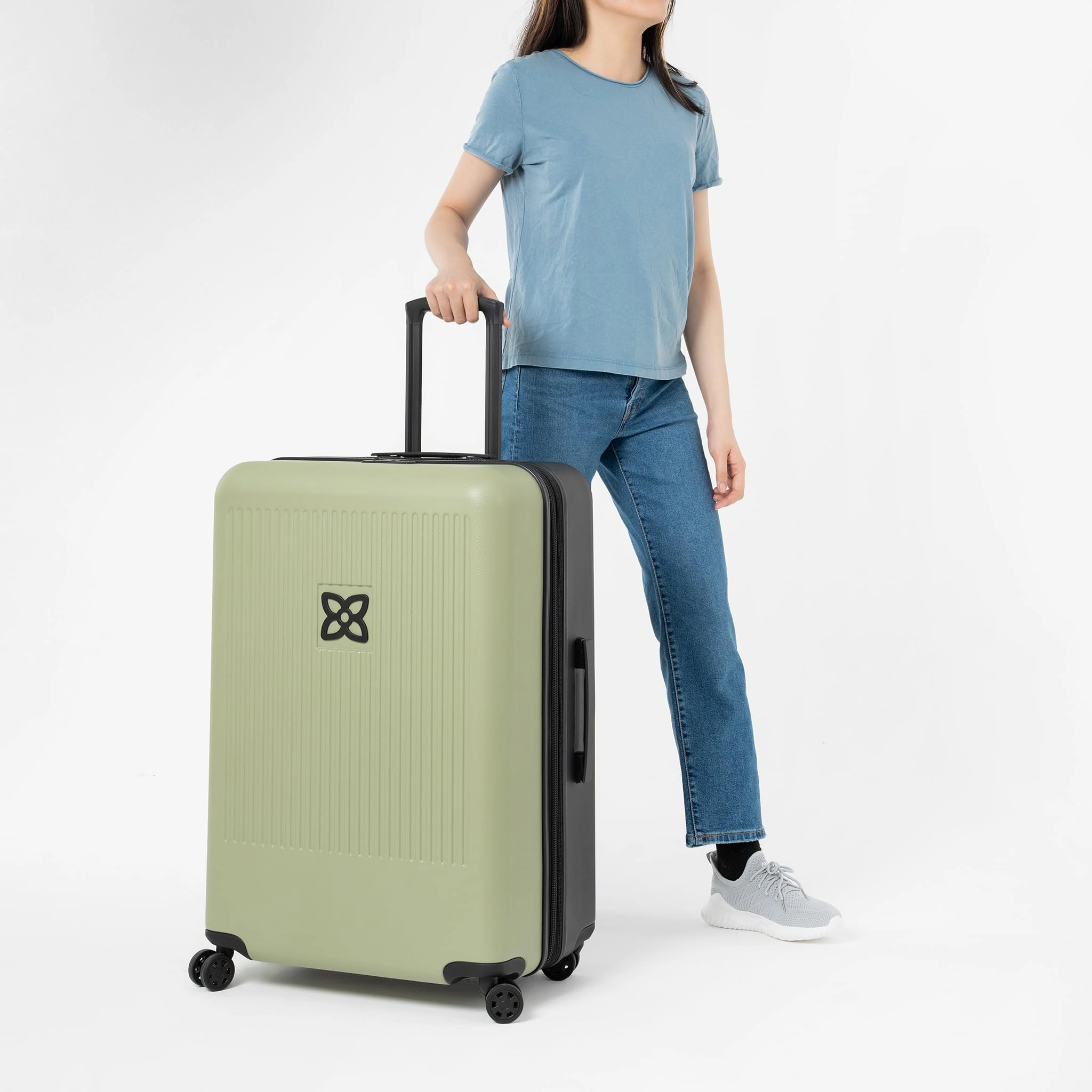 Sherpani Meridian 29 Inch Expandable Hardside Spinner Luggage