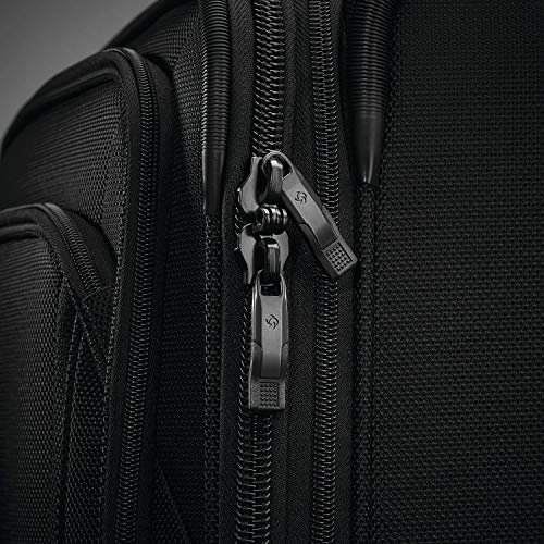Silhouette 16 Duet Spinner Garment Bag