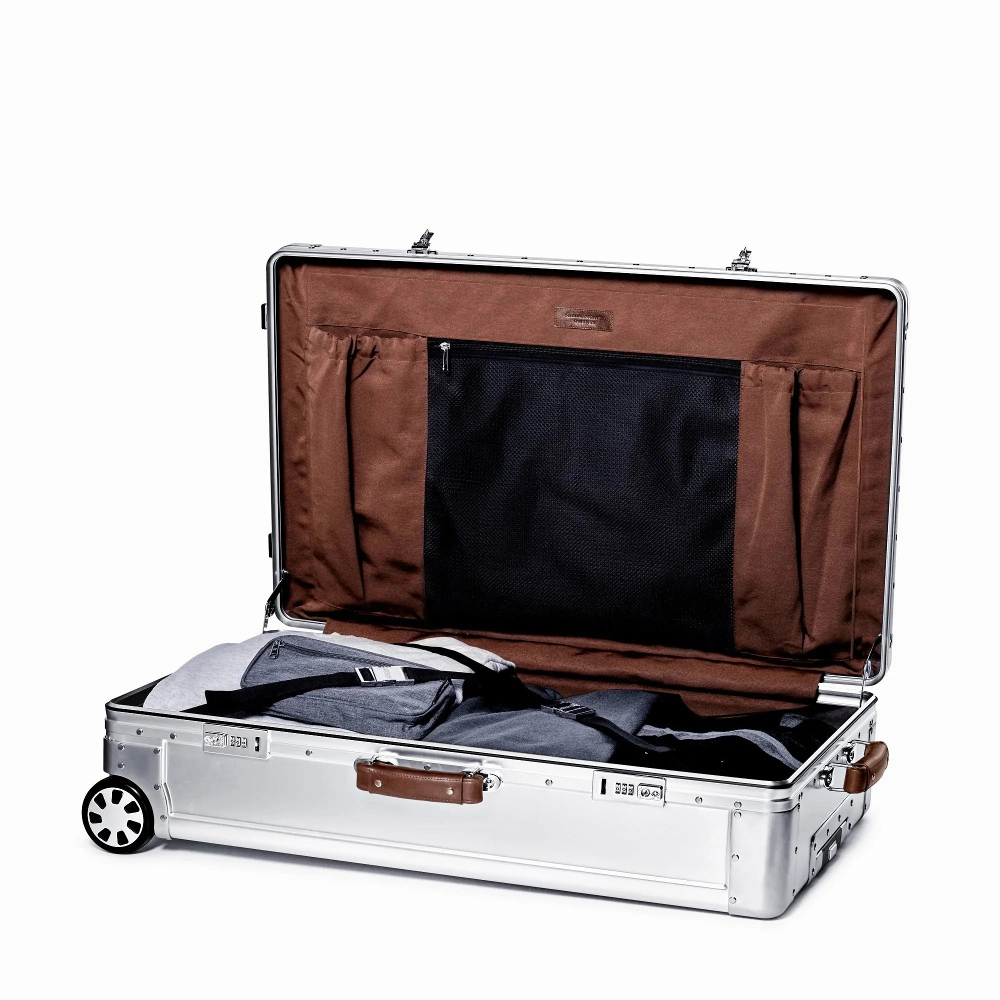 Sterling Pacific 80L Check-In Travel Case