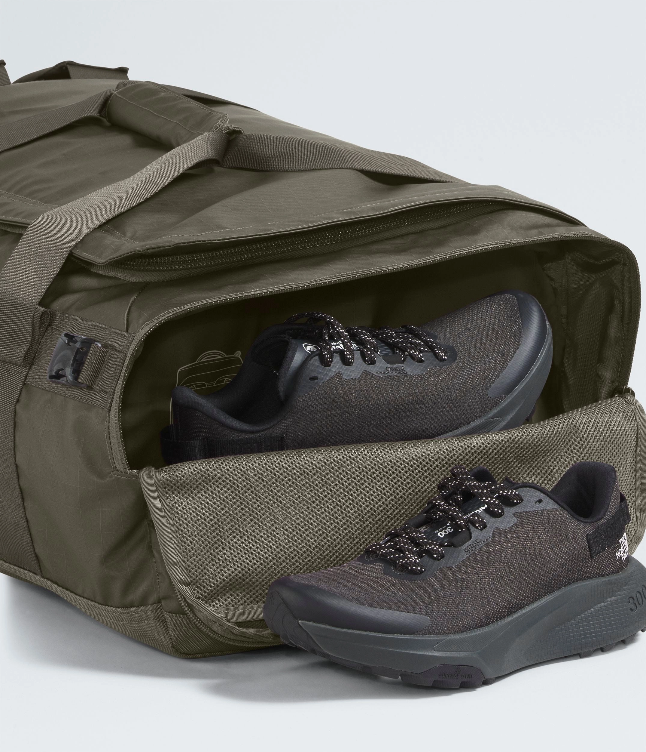 The North Face Base Camp Voyager Duffel62L