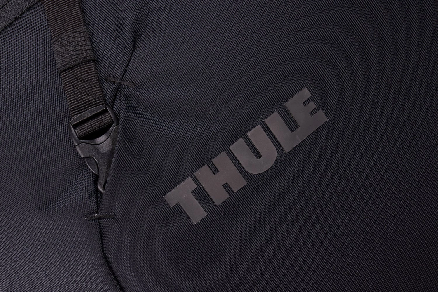 Thule Subterra 2 Check-In Luggage Large Wheeled Duffel - Black