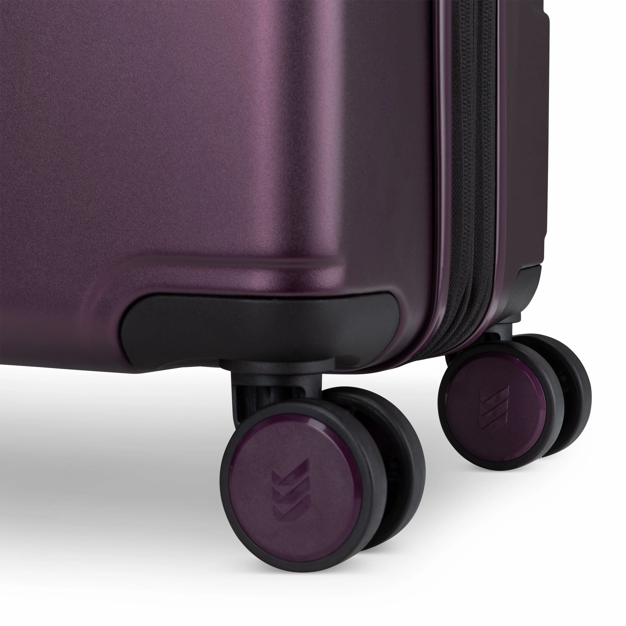 Travelite Itinerary Polycarbonate Expandable Spinner Medium Luggage
