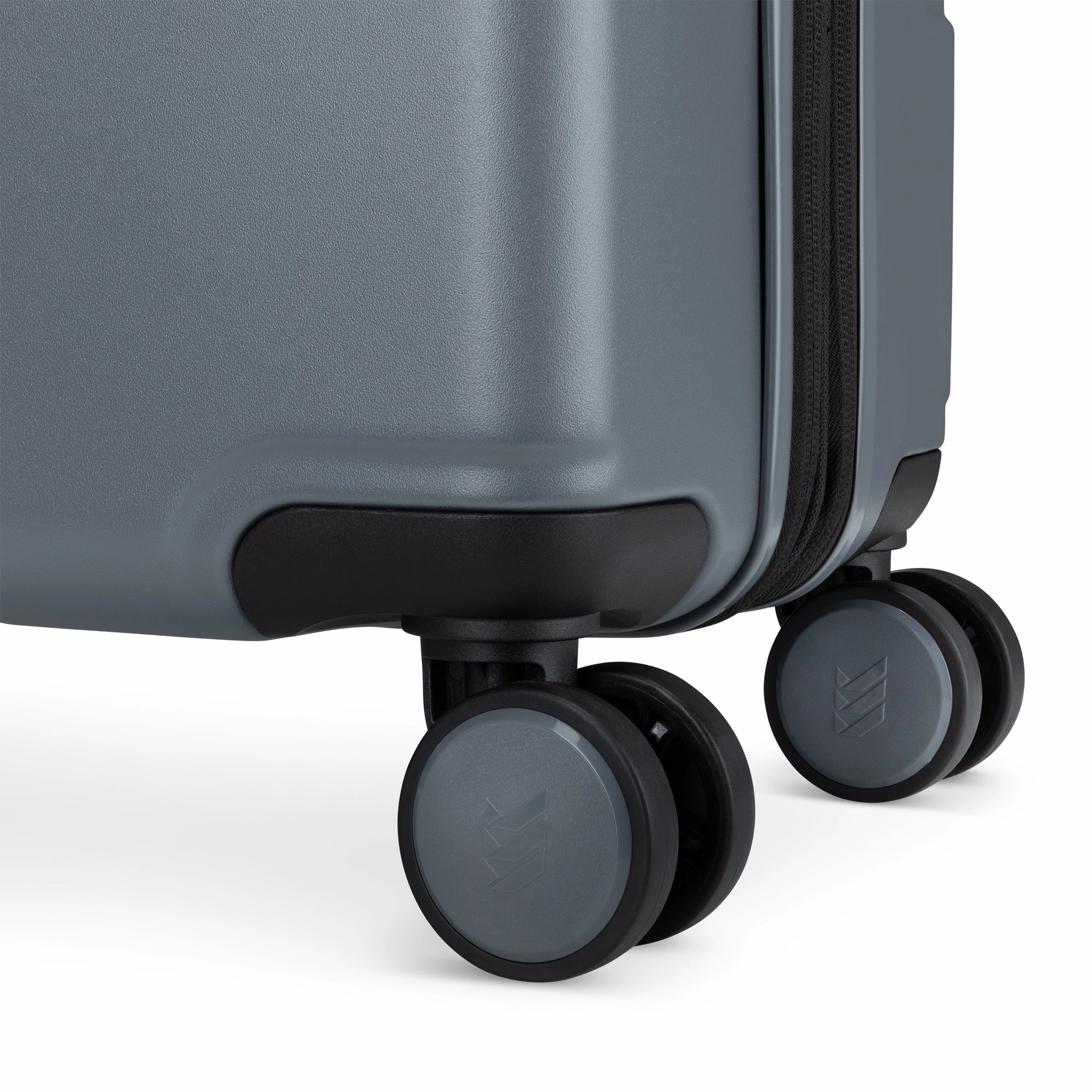 Travelite Itinerary Polycarbonate Expandable Spinner Medium Luggage