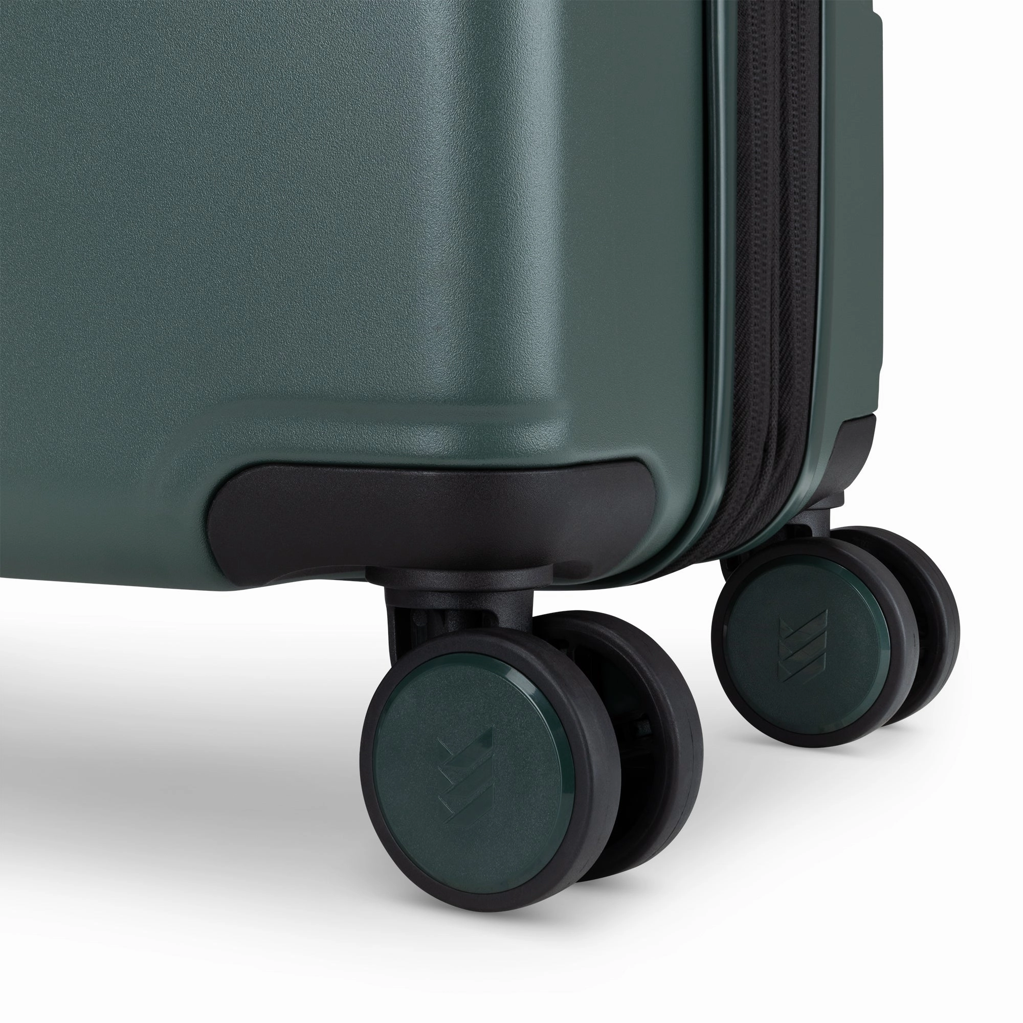 Travelite Itinerary Polycarbonate Expandable Spinner Medium Luggage