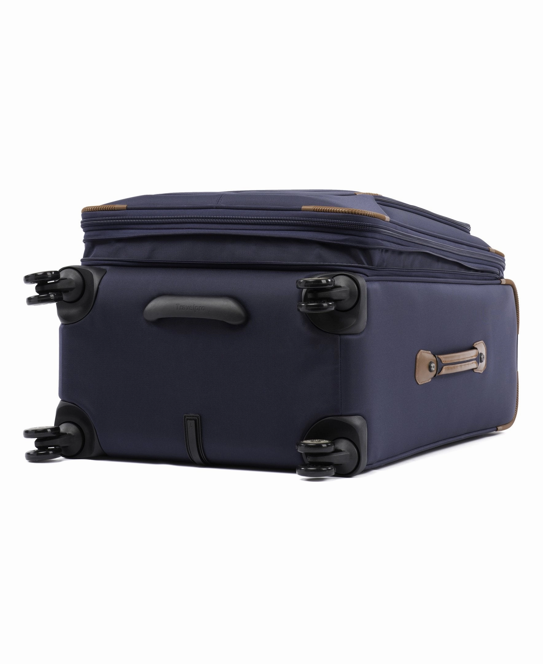 TravelPro Crew 11 25" 4-Wheel Medium Luggage
