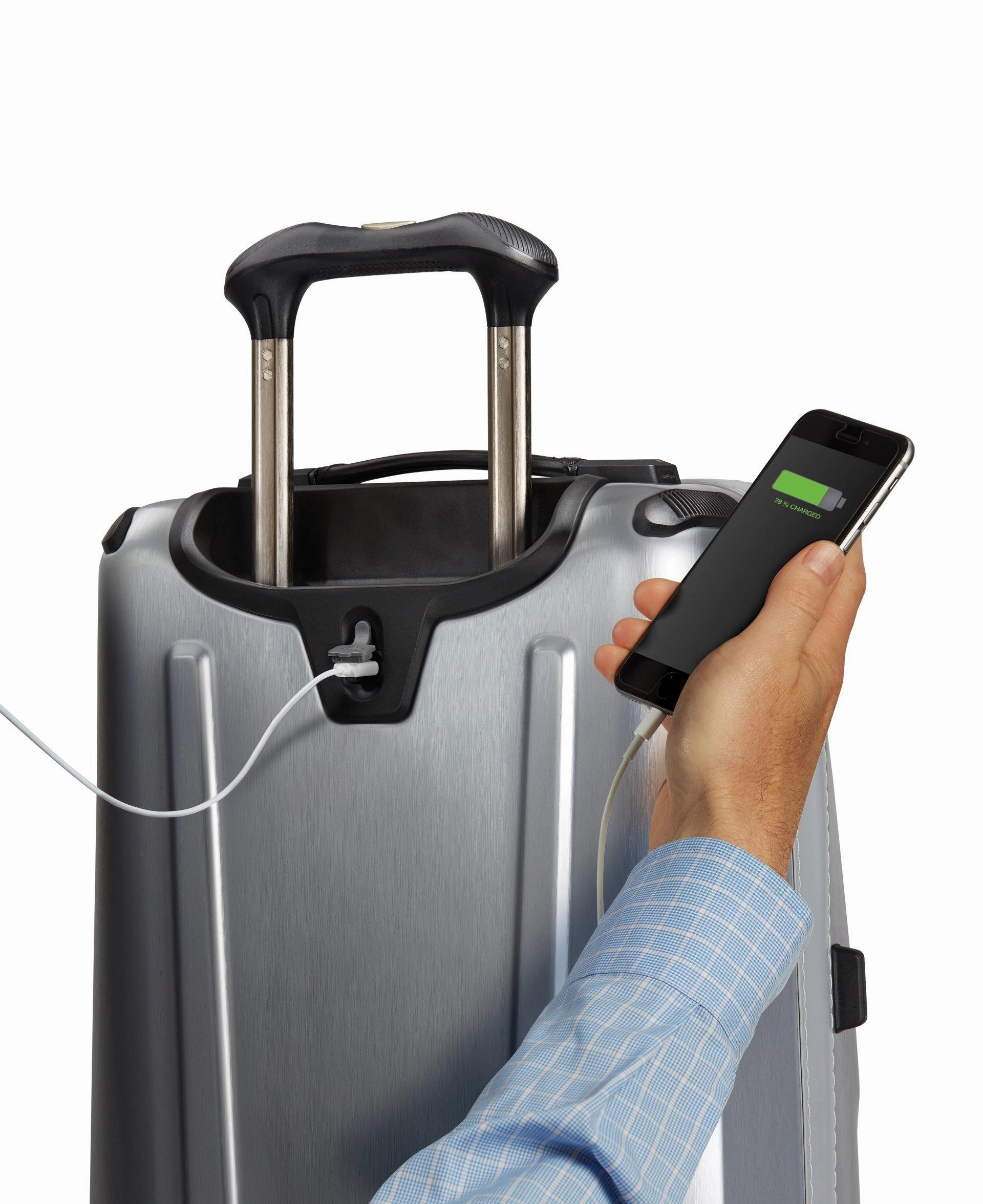 TravelPro Crew 11 Hardside 21" Spinner