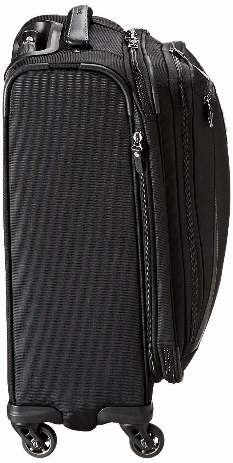 TravelPro Marquis 21" Spinner