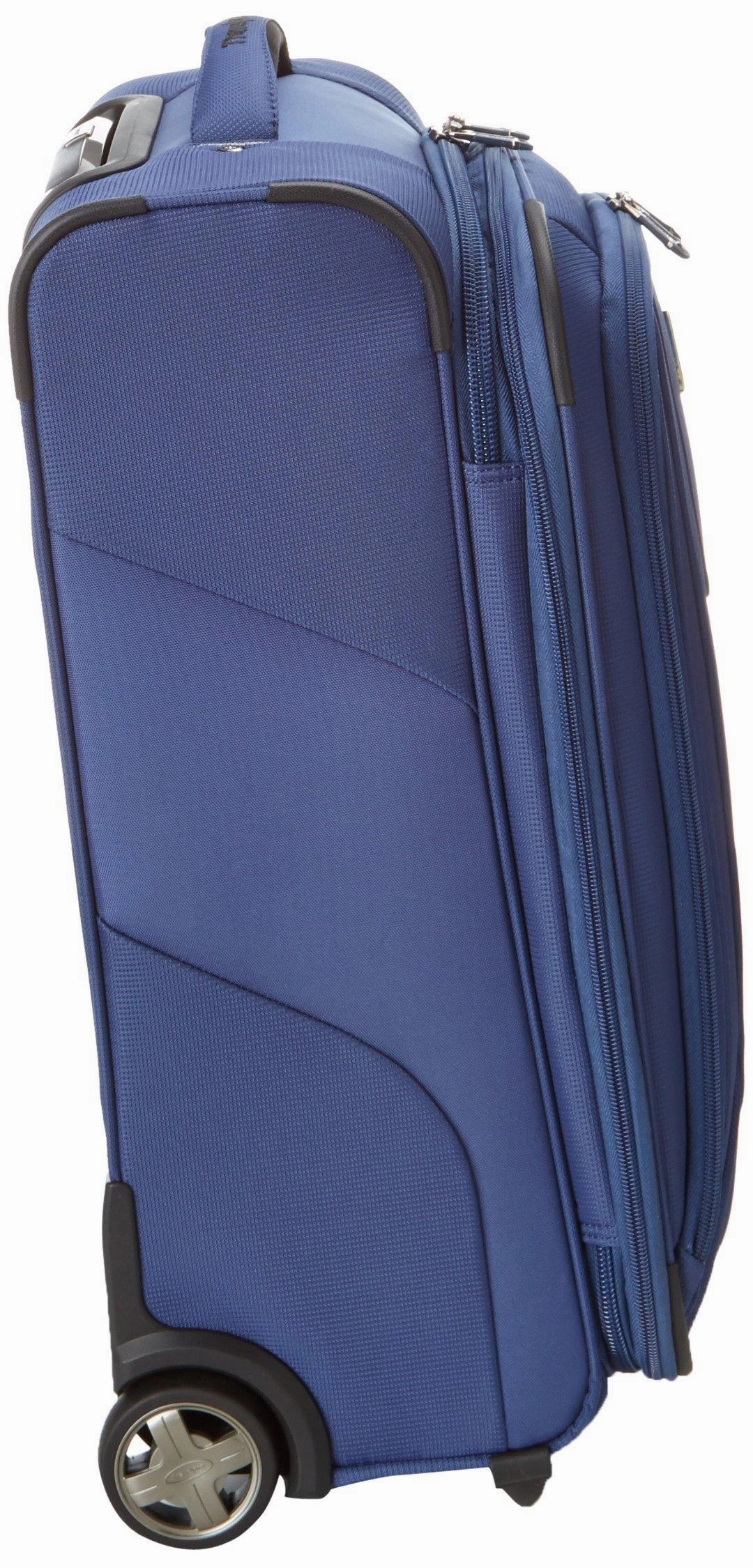 TravelPro Maxlite 3 22" 2-Wheel Carry-On Luggage