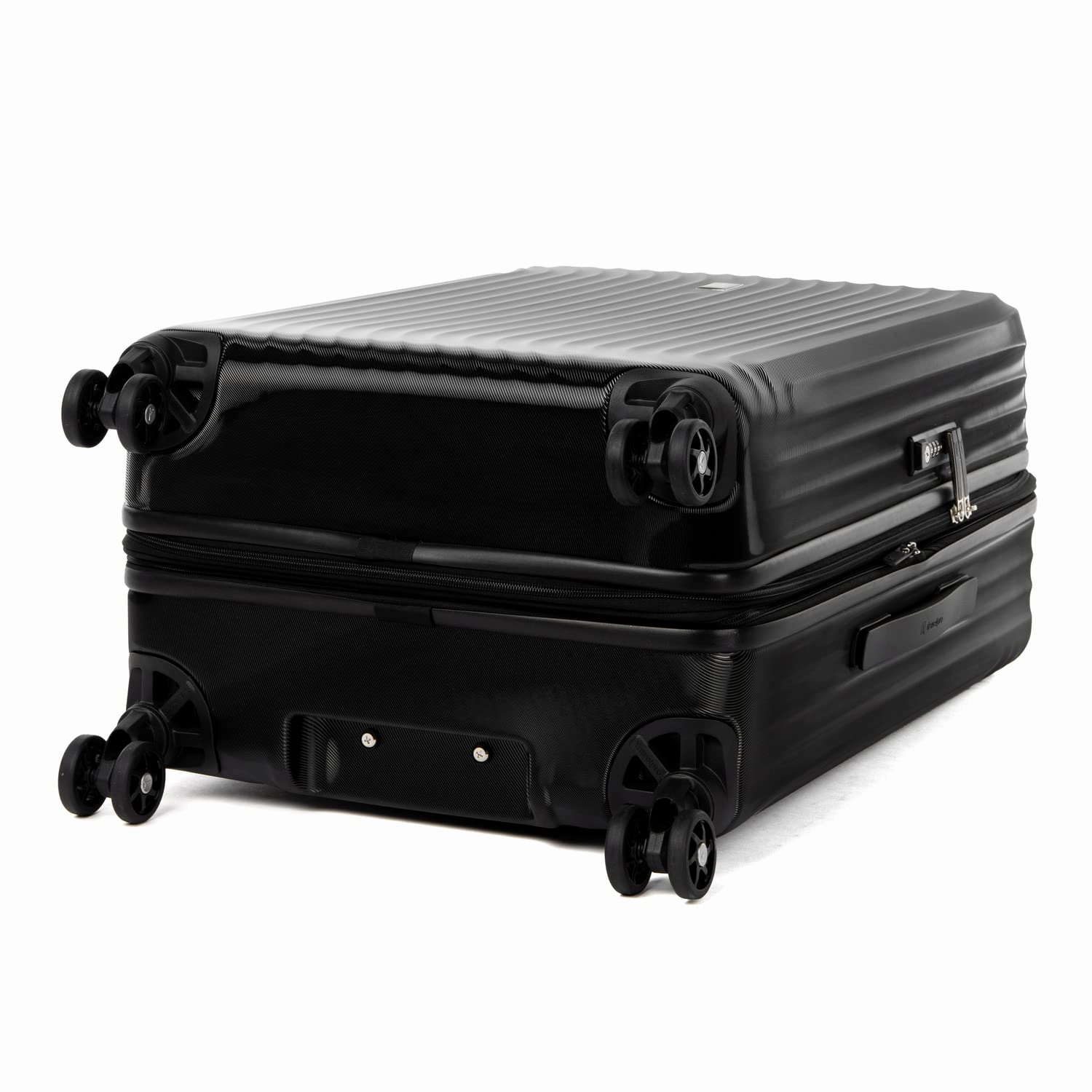 Travelpro Maxlite Air Hardside Medium Luggage