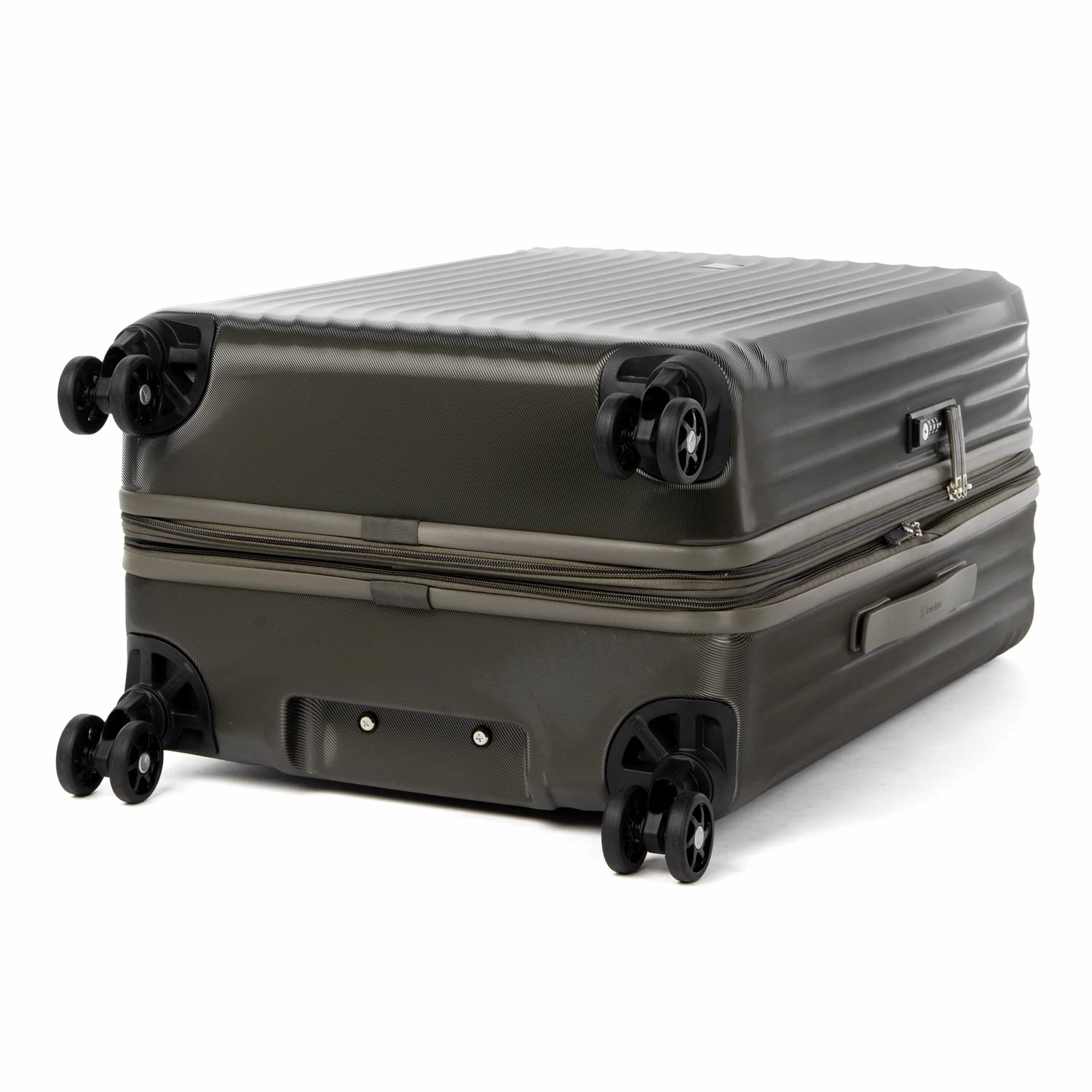 Travelpro Maxlite Air Hardside Medium Luggage