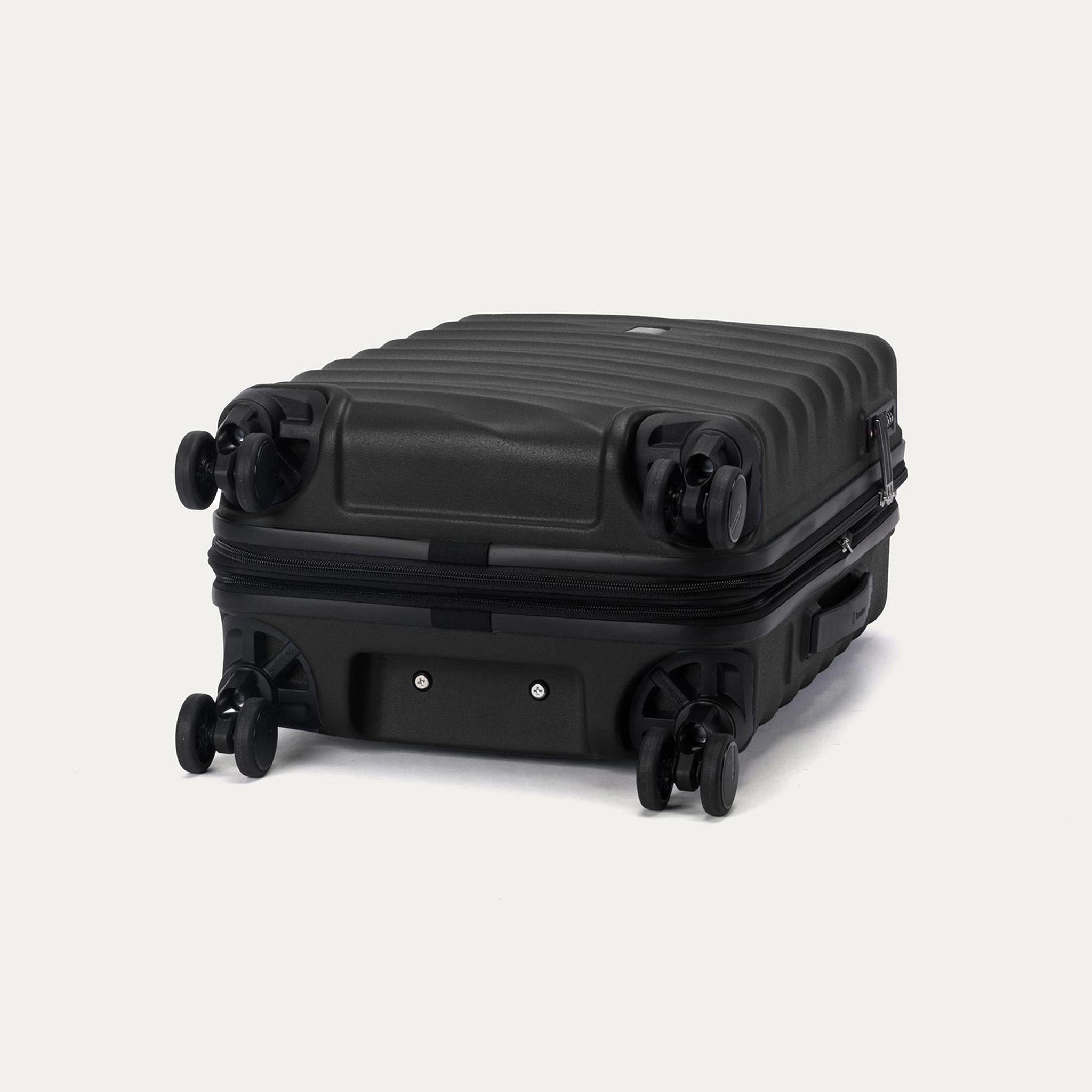 Travelpro Maxlite Air V2 Carry-on Expandable Spinner