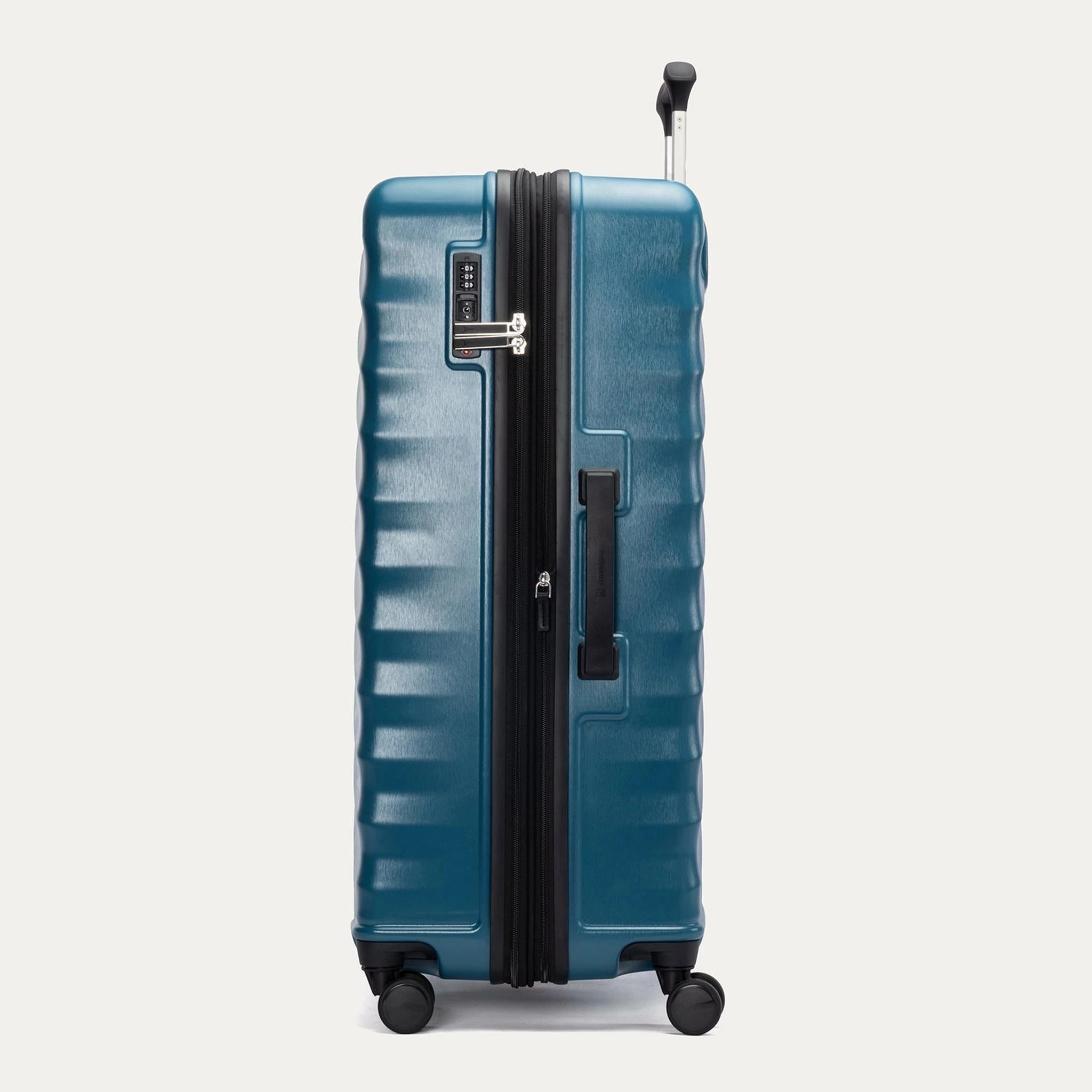 Travelpro Maxlite Air V2 Large Check-in Expandable Spinner