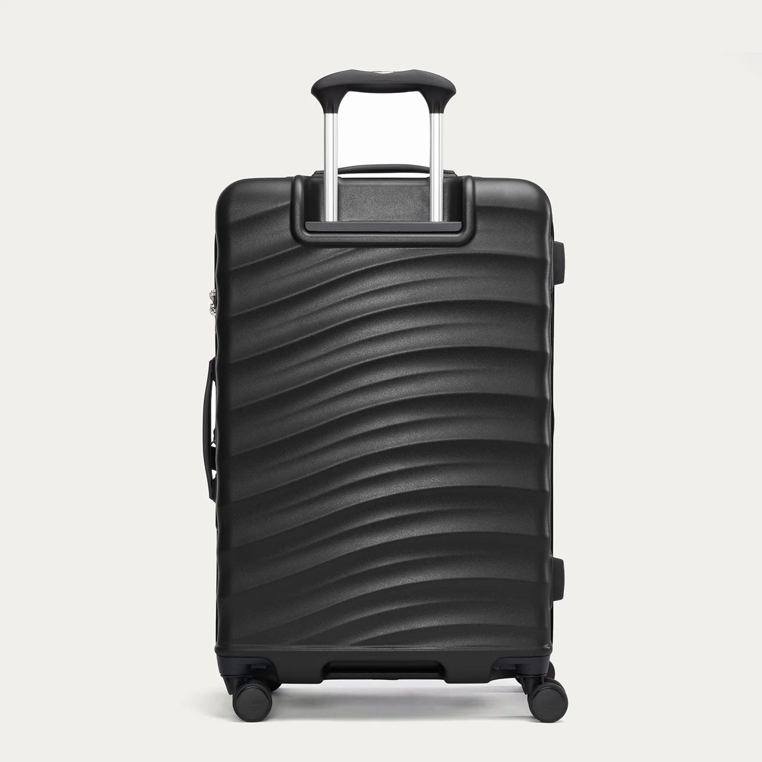 Travelpro Maxlite Air V2 Medium Check-In Hardside Spinner