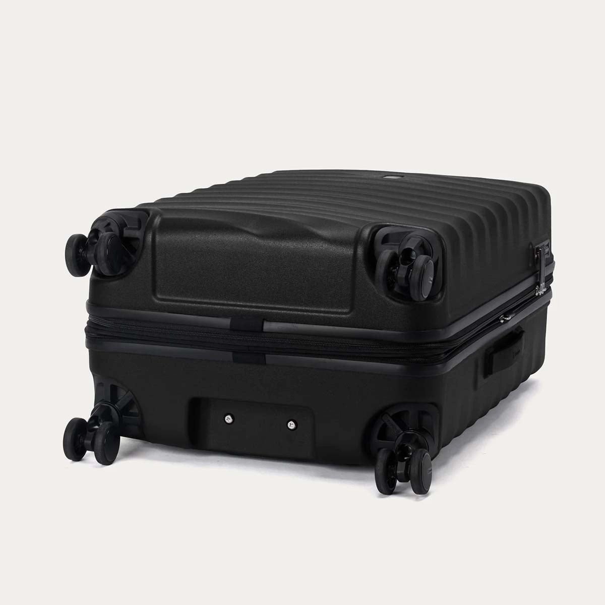 Travelpro Maxlite Air V2 Medium Check-In Hardside Spinner