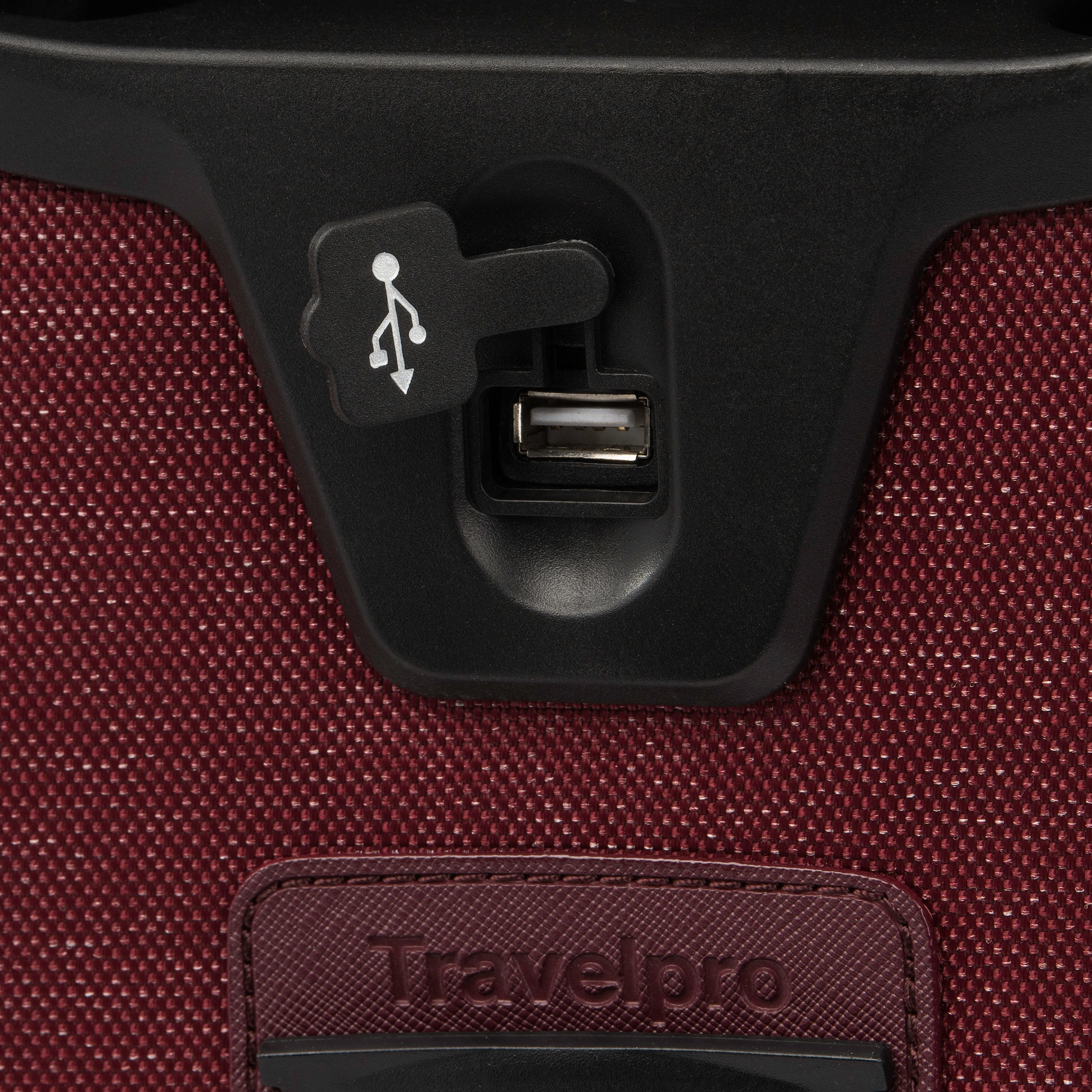 TravelPro Platinum Elite 21" 4-Wheel Carry-On Luggage