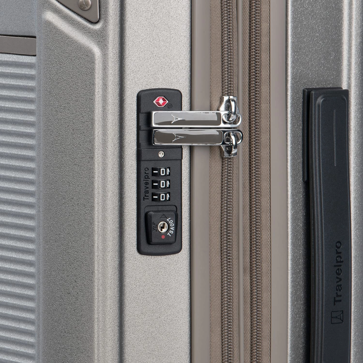 Travelpro Platinum Elite Hardside Expandable22 carry on  Spinner Wheel Luggage TSA Lock Hard Shell Polycarbonate Suitcase