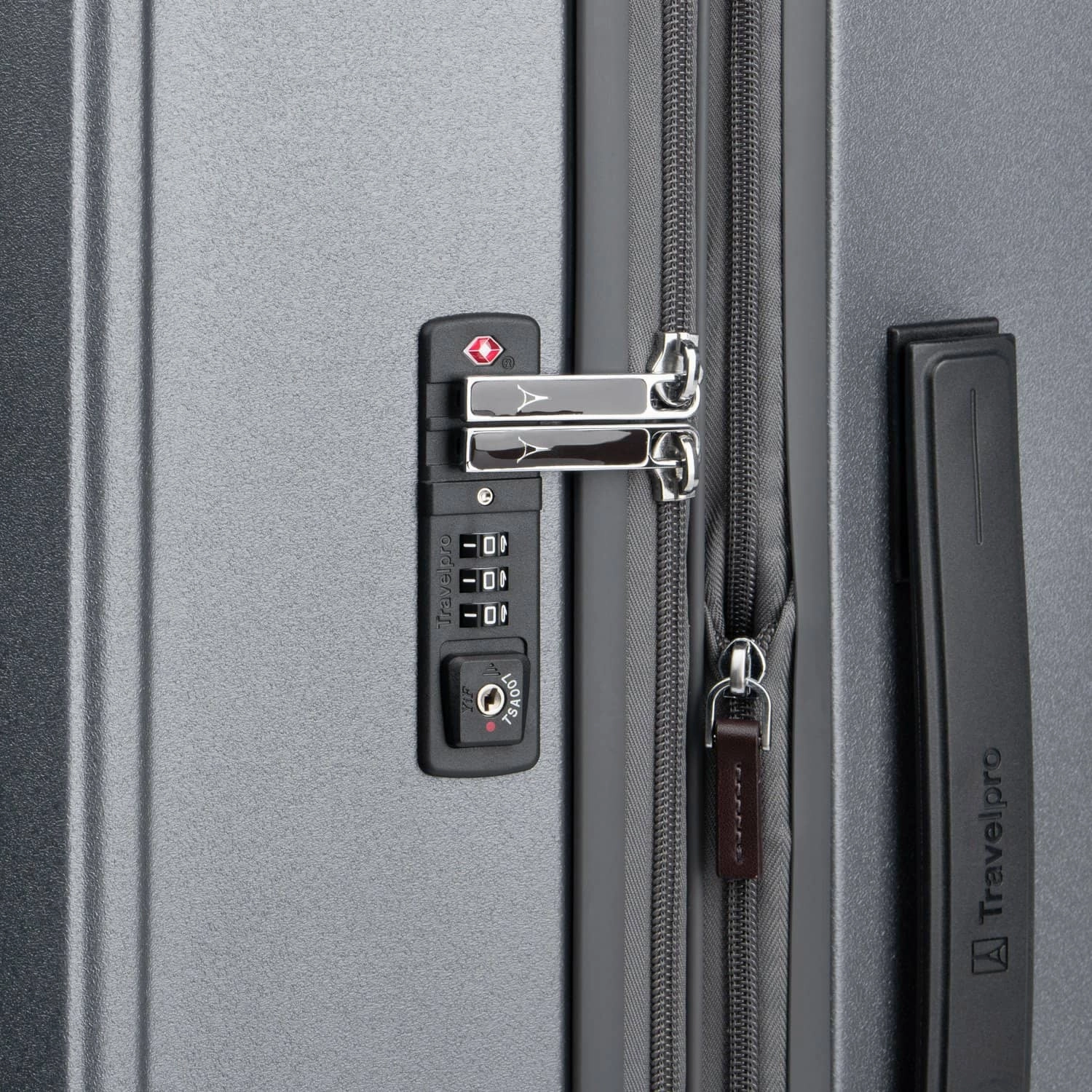 Travelpro Platinum Elite Large Check-In Expandable Hardside Spinner Luggage