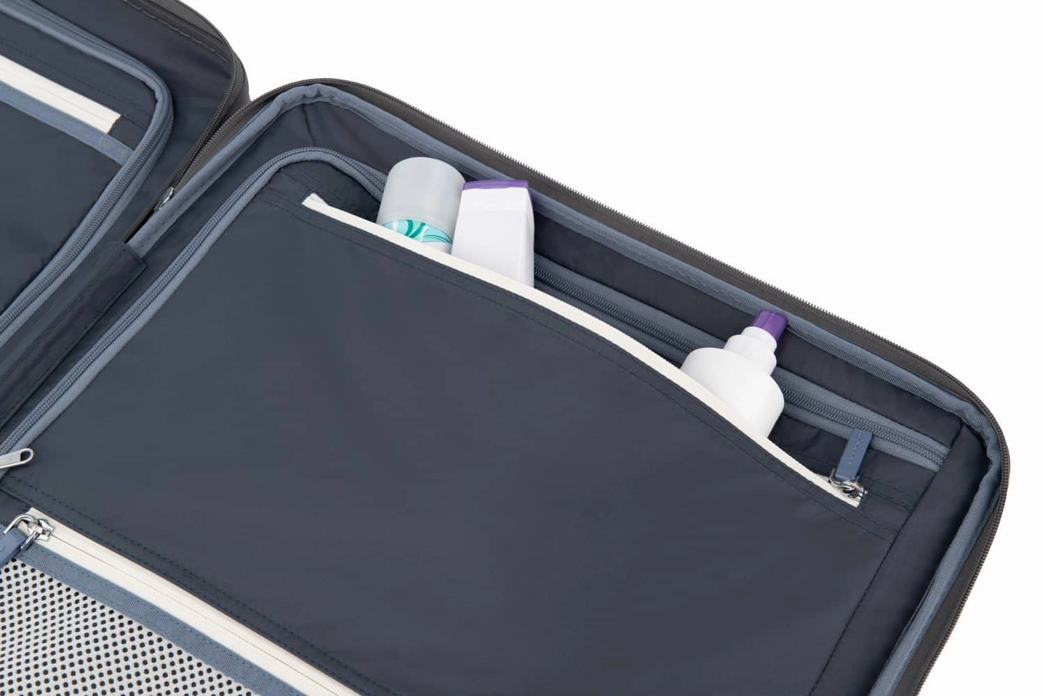 Travelpro Platinum Elite Medium Check-In Expandable Hardside Spinner Luggage