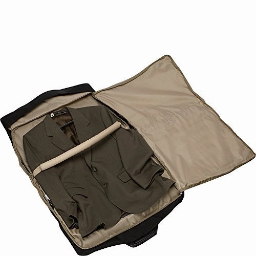Travelpro PlatinumMagna2 Bi-Fold Valet Garment Bag, 23-in., Black