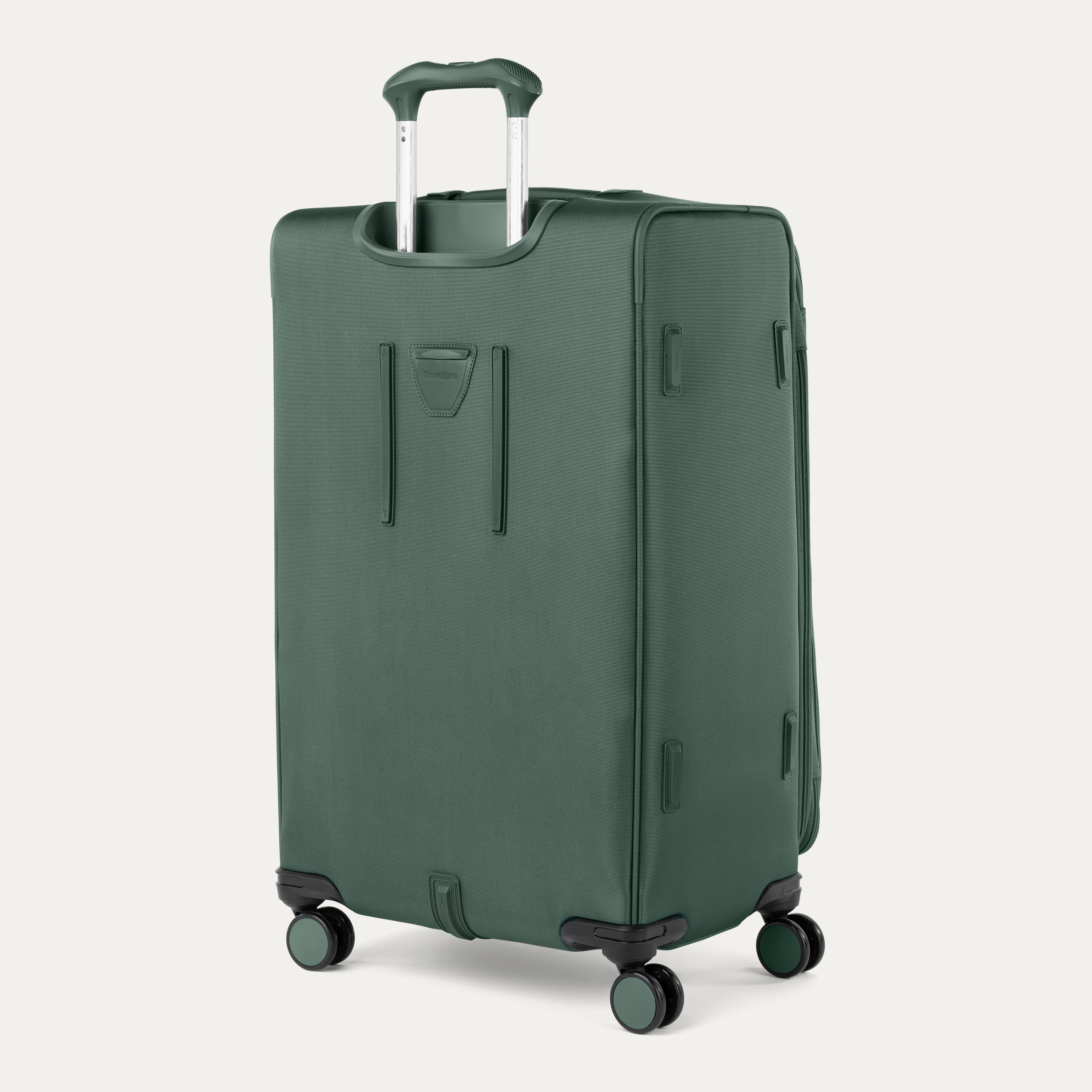 Travelpro VersaPack  Large Check-In Expandable Spinner Luggage