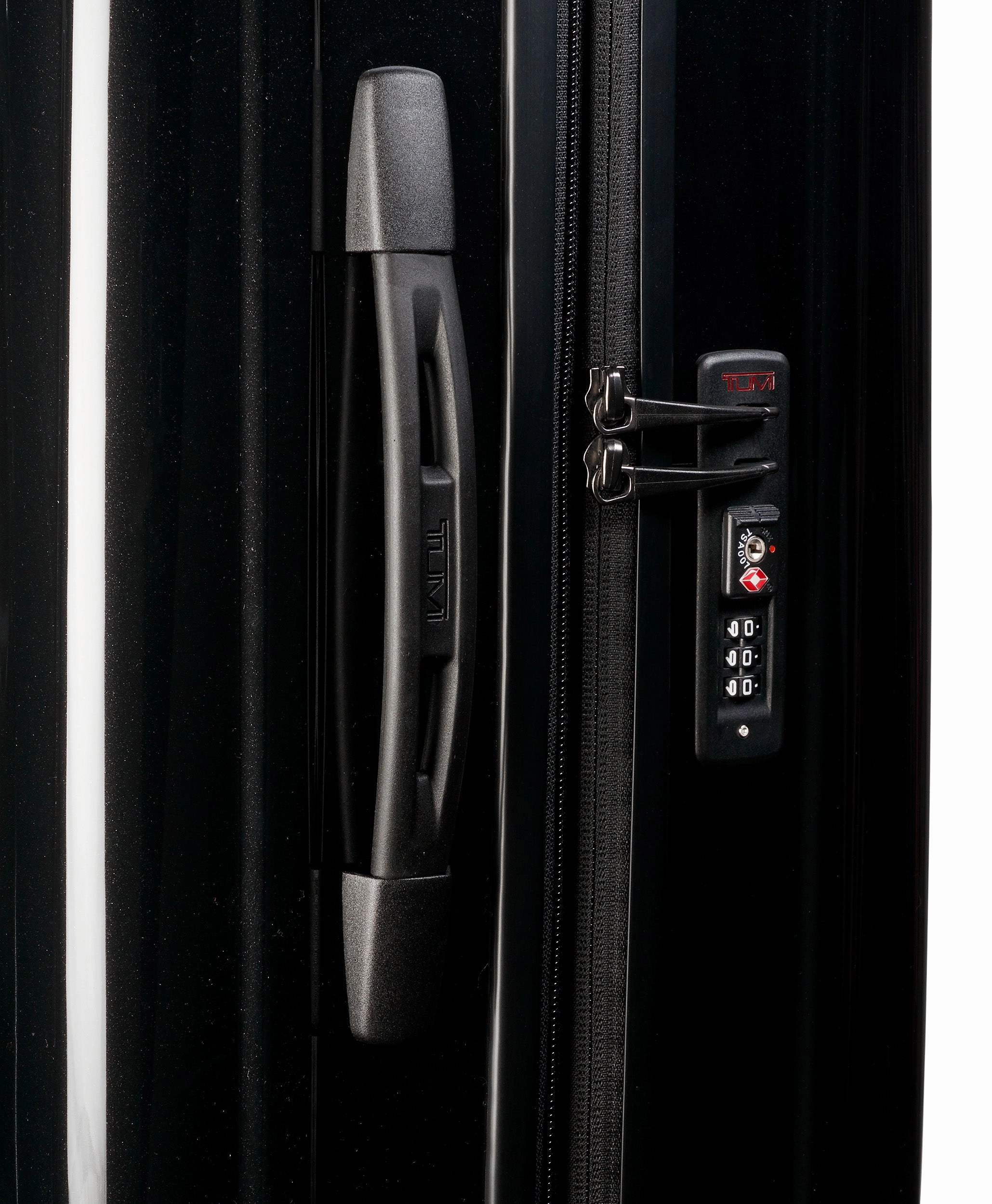 TUMI V3 Extended Trip Expandable Spinner