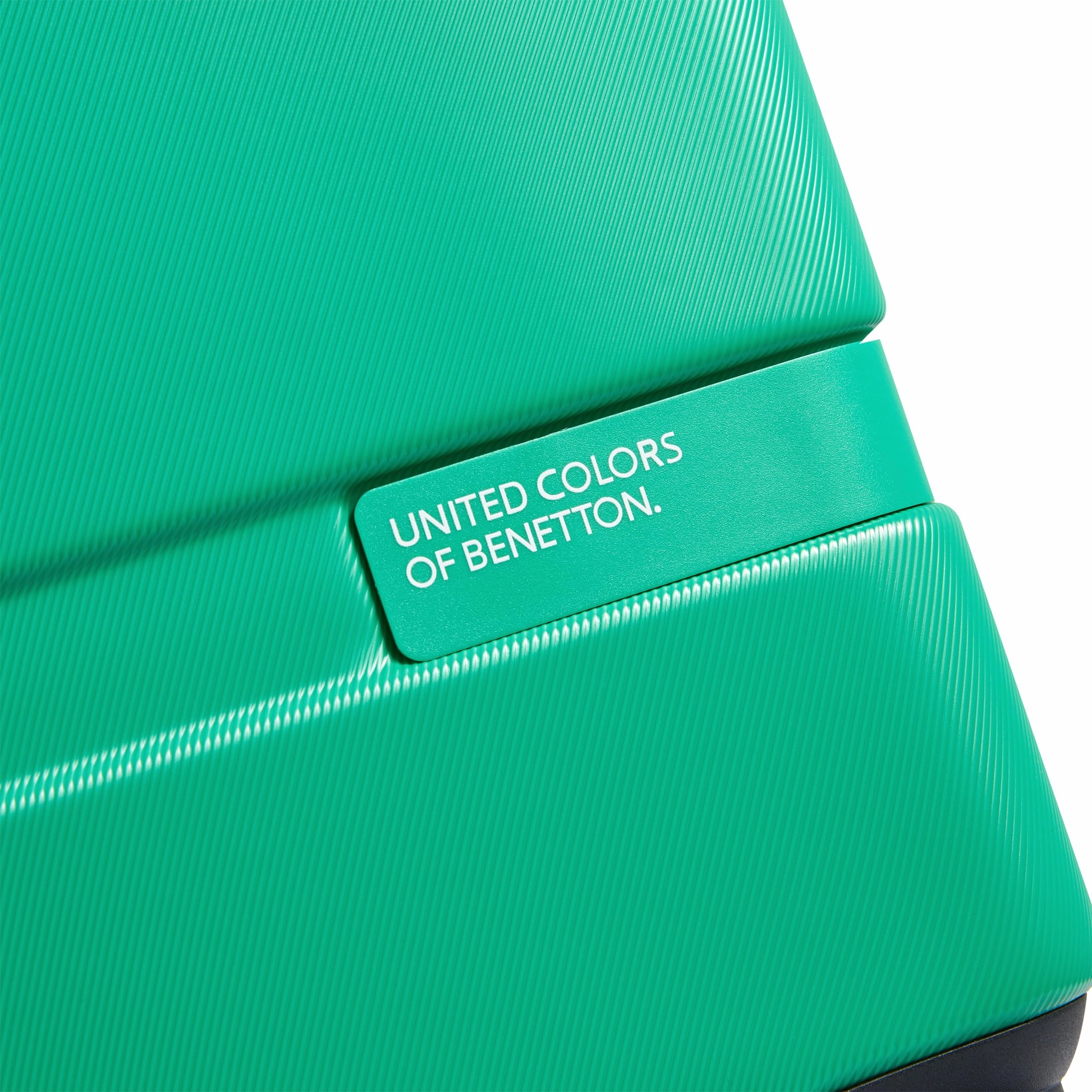 United Colors of Benetton Now Hardside Luggage with Spinner Wheels