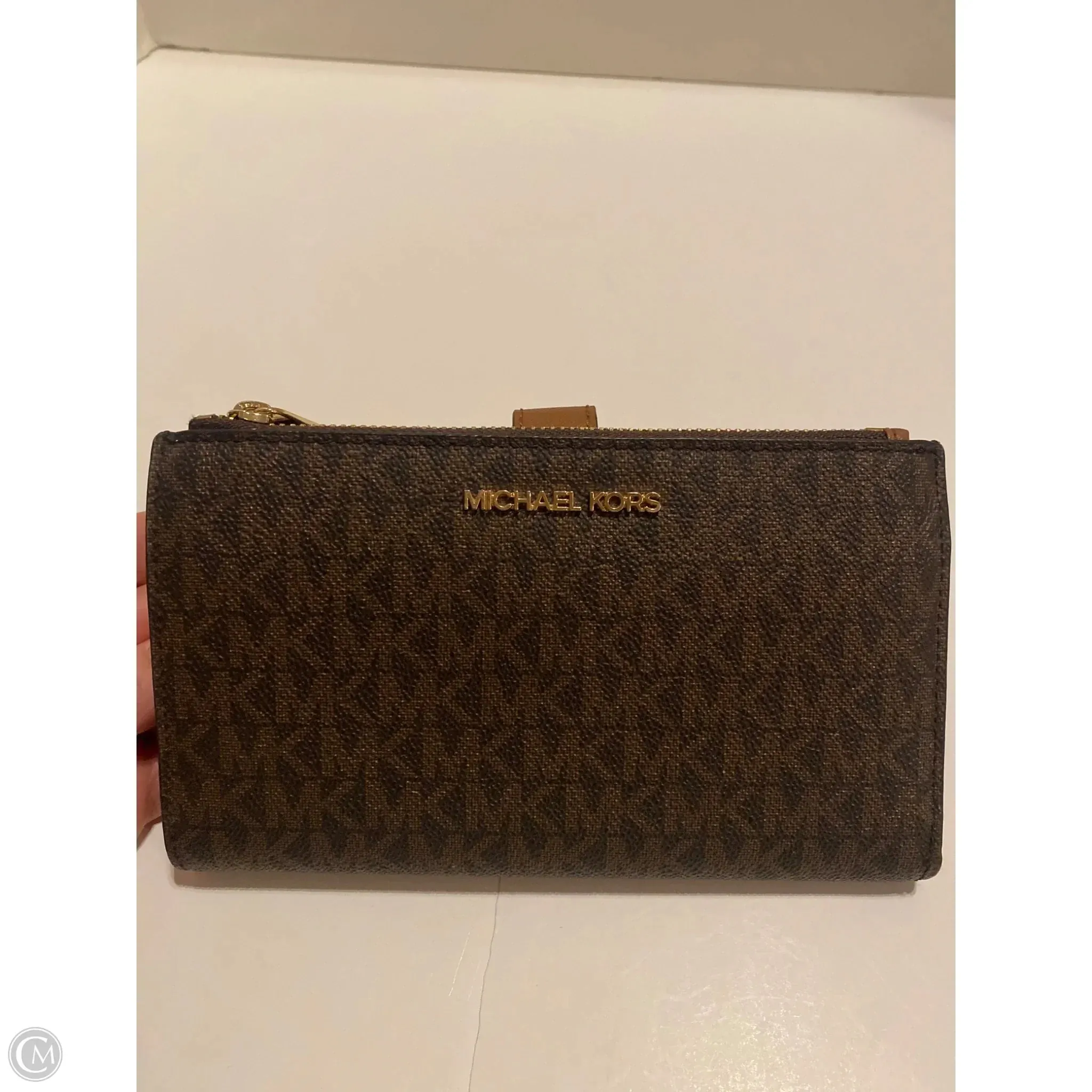 Wristlet Designer By Michael Kors, Size: Medium