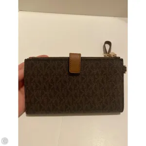 Wristlet Designer By Michael Kors, Size: Medium