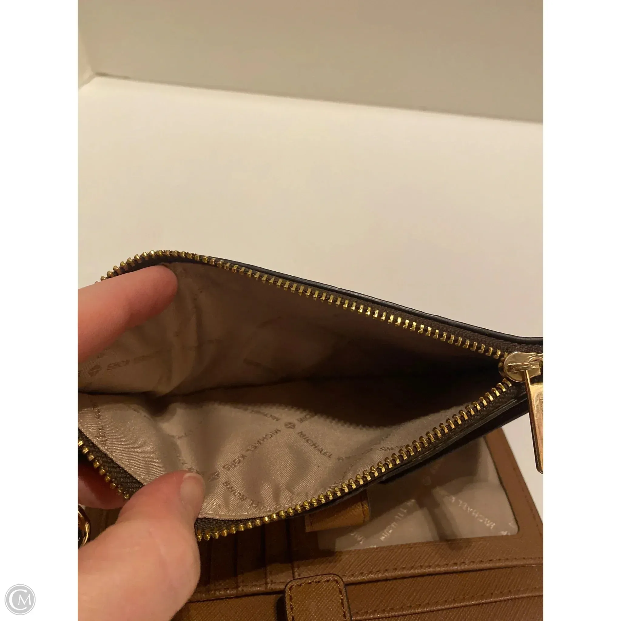 Wristlet Designer By Michael Kors, Size: Medium