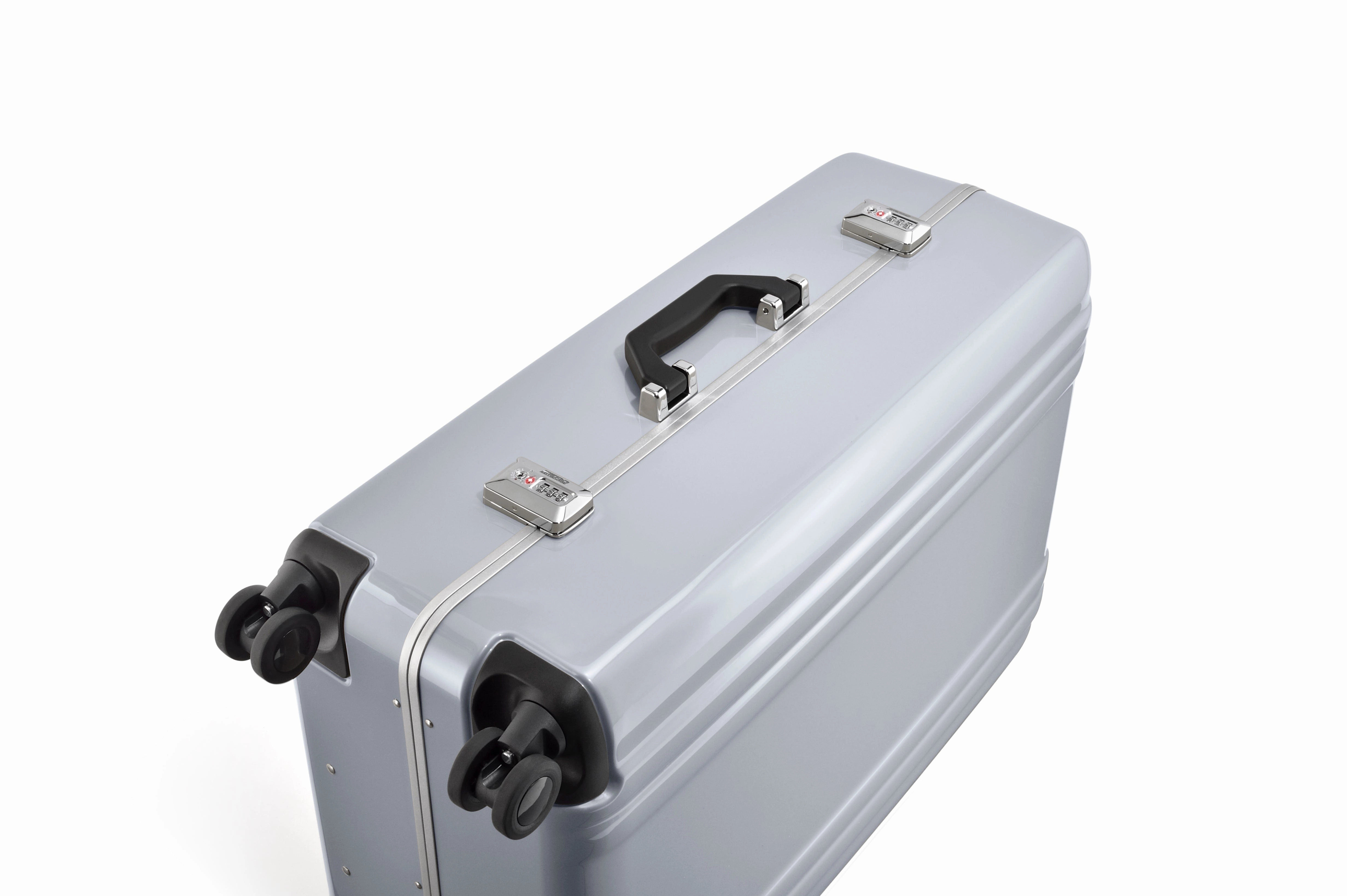 ZERO Halliburton Classic Polycarbonate 2.0 28" 4-Wheel Large Luggage