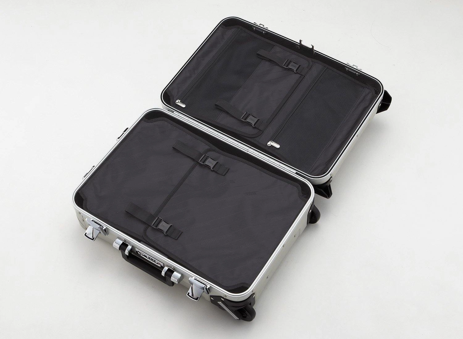ZERO Halliburton Geo Aluminum 22" 4-Wheel Carry-On Luggage