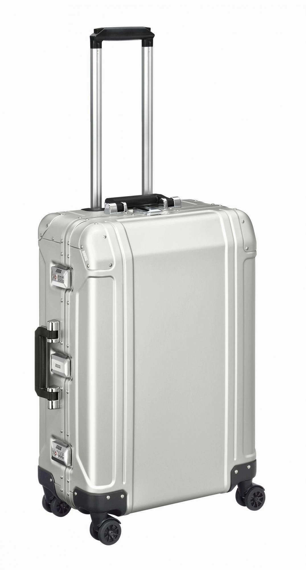ZERO Halliburton Geo Aluminum 2.0 24" 4-Wheel Medium Luggage