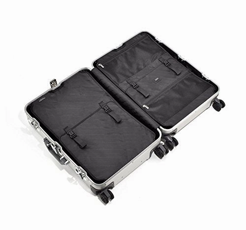 Zero Halliburton Geo Aluminum 3.0 24" Spinner Travel Case in Silver